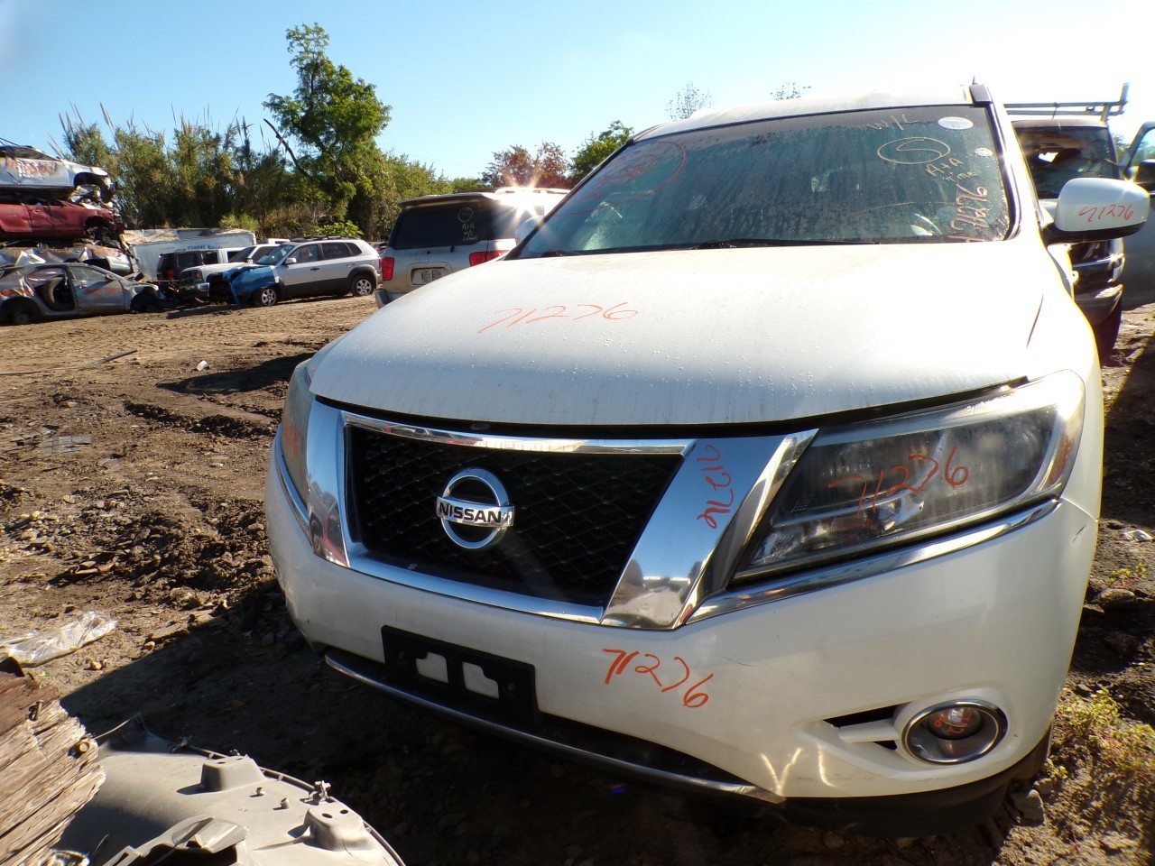 2015 NISSAN Pathfinder
