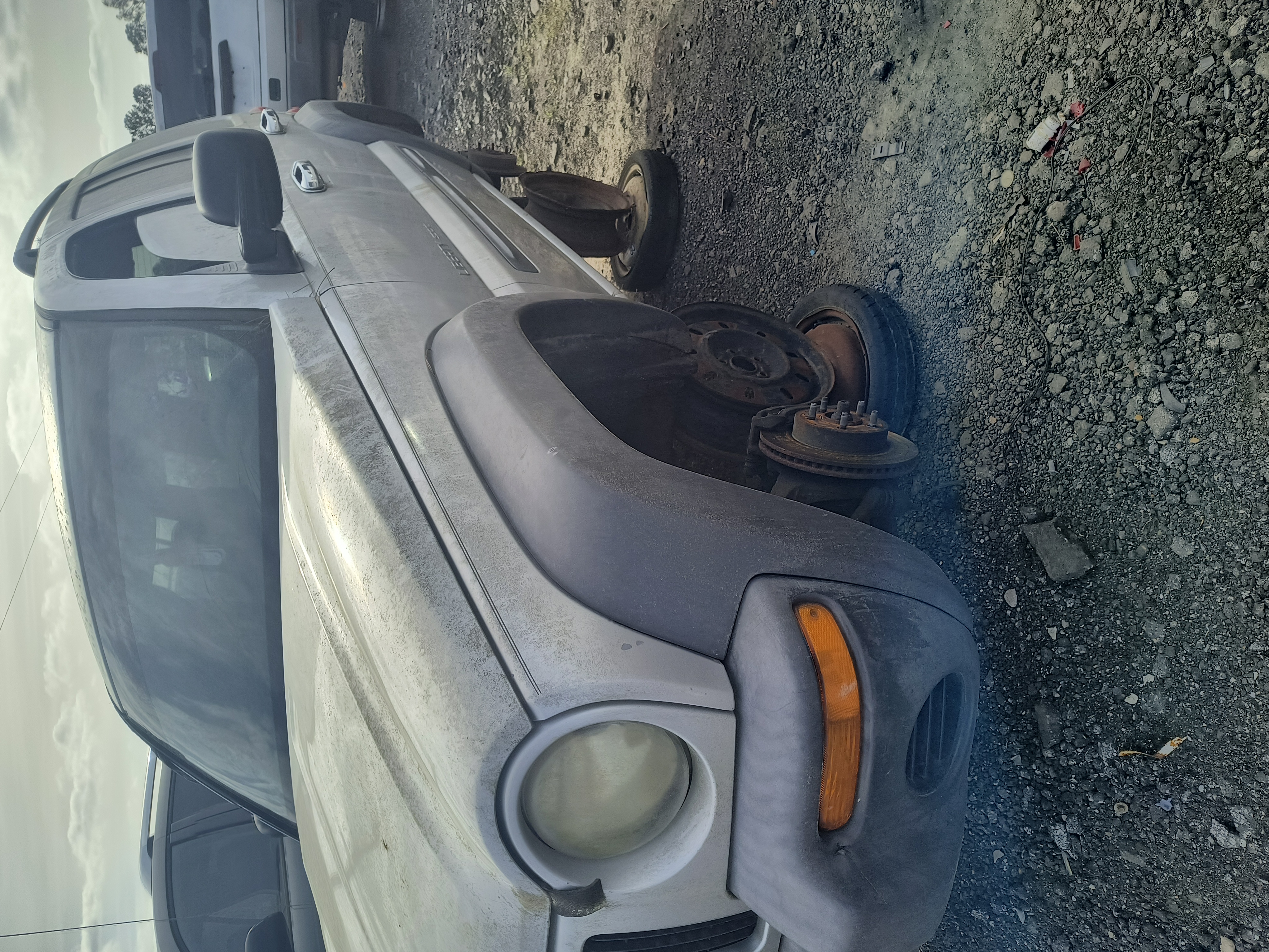 2003 JEEP Liberty