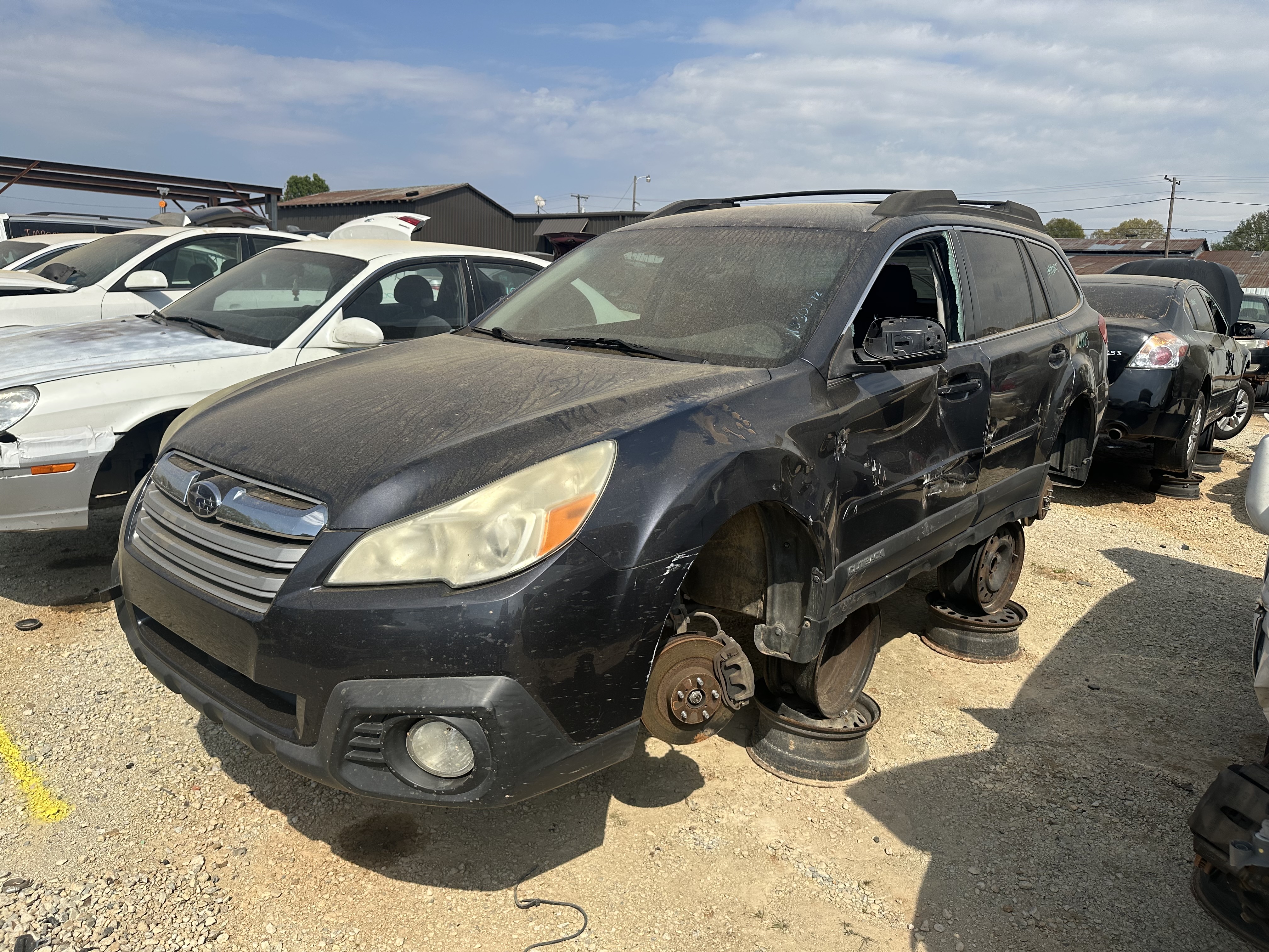 2013 SUBARU Outback