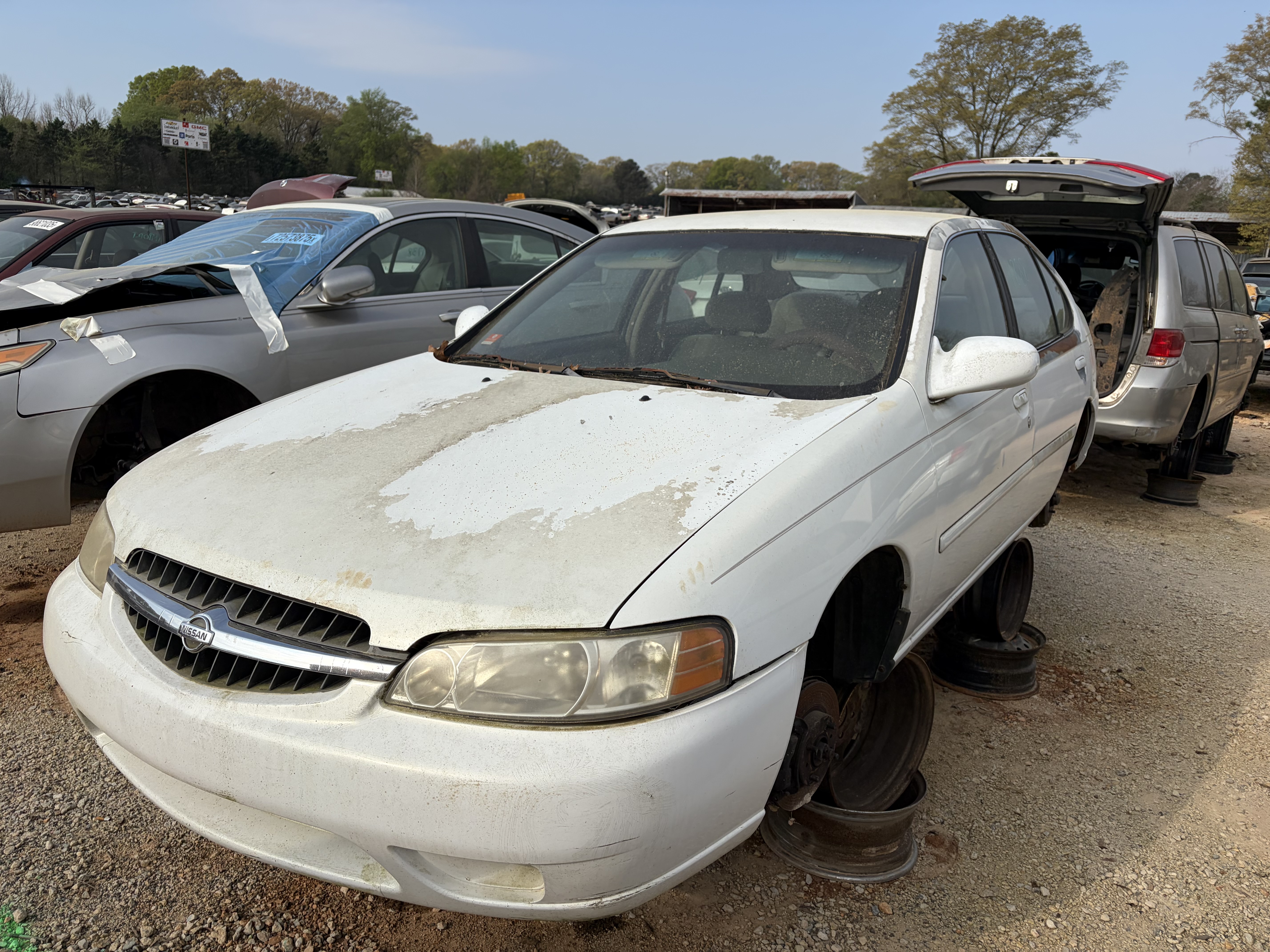 2000 NISSAN Altima