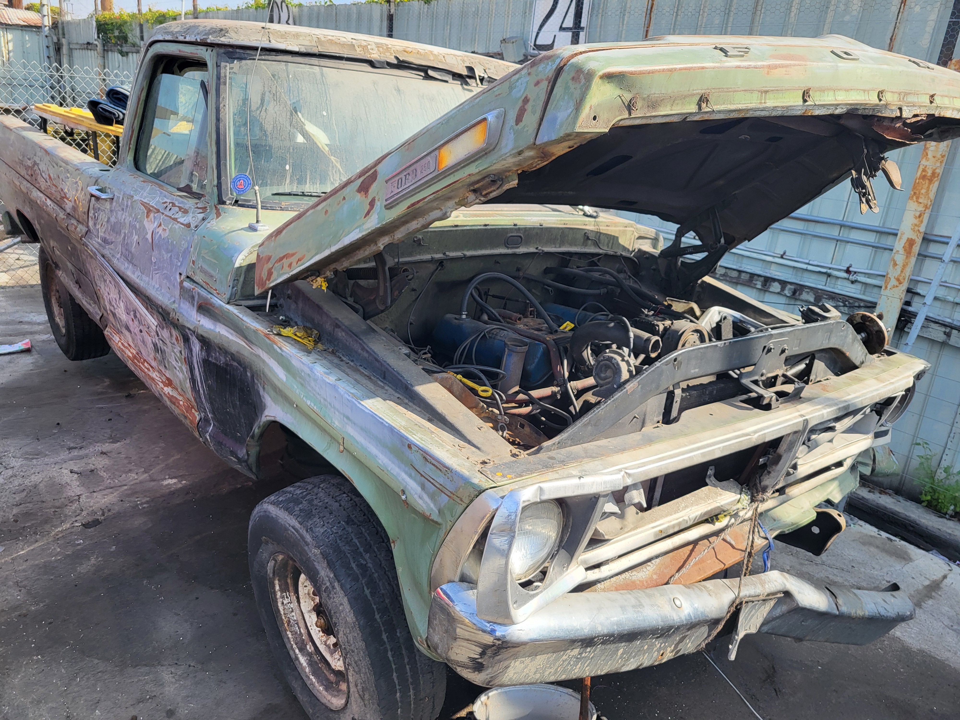 1971 FORD F-250
