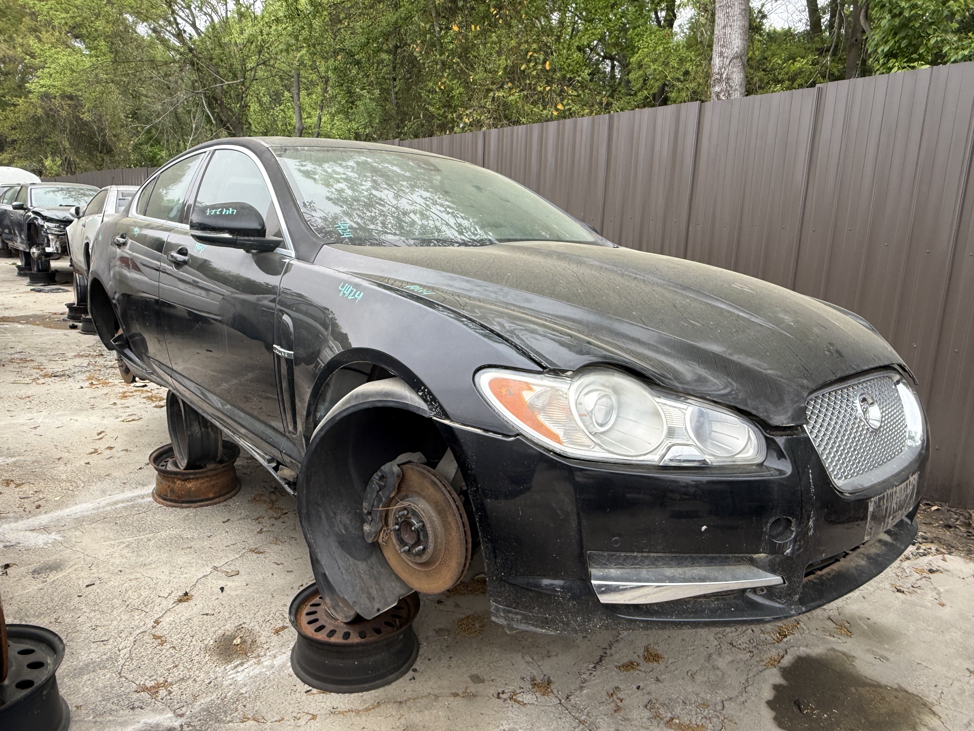 2010 JAGUAR Xf