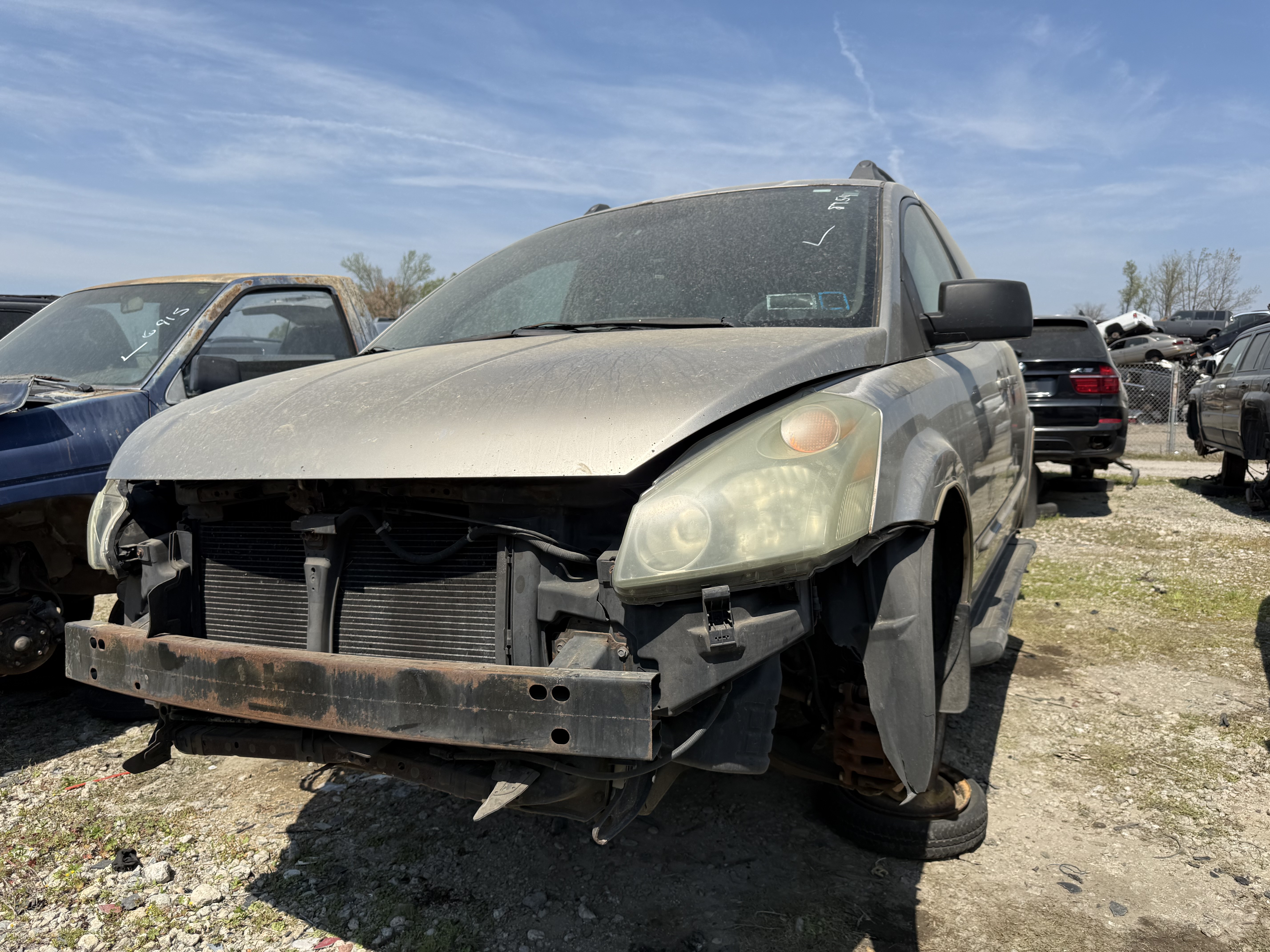 2004 NISSAN Quest