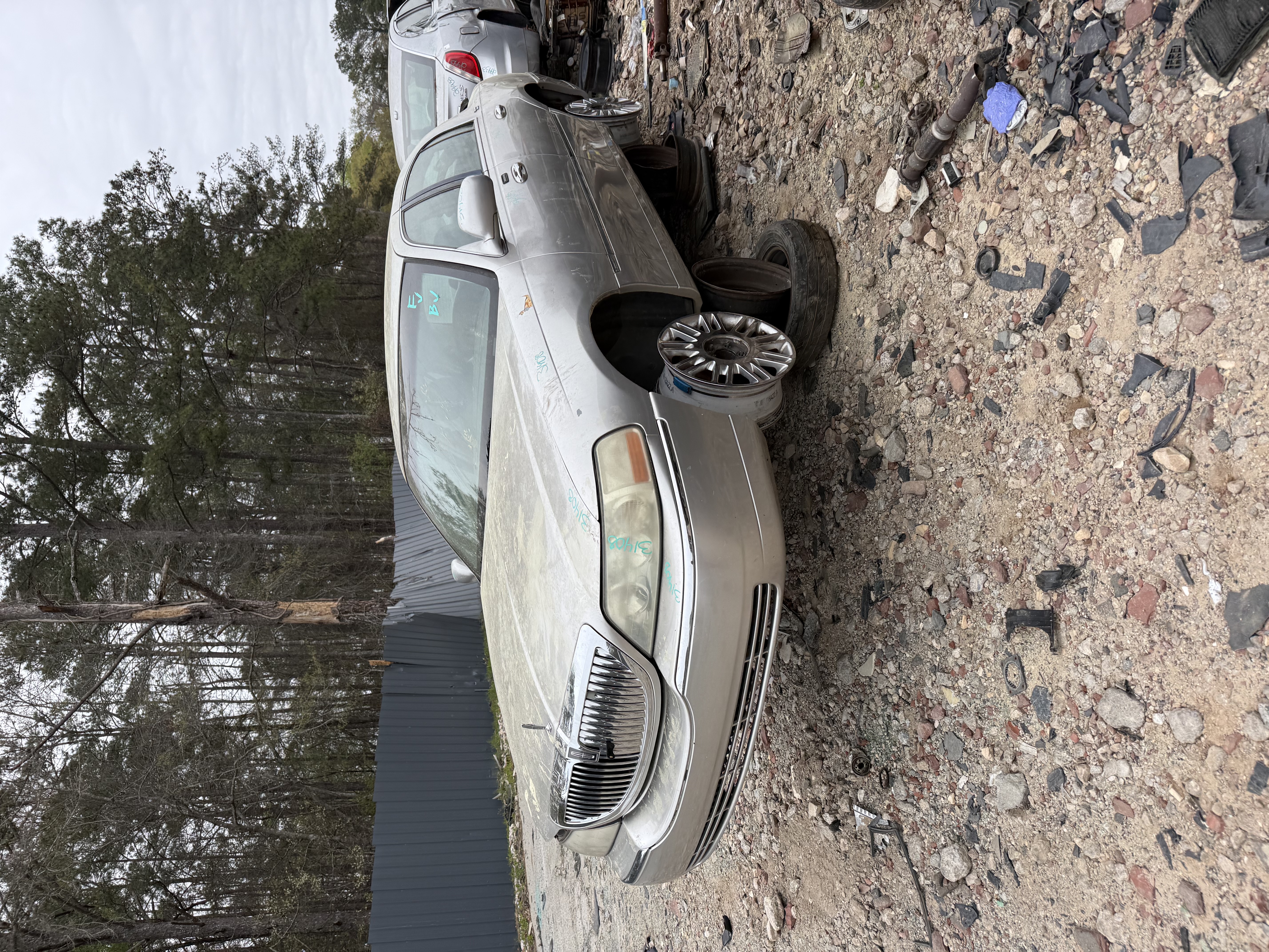 2008 LINCOLN Town Car