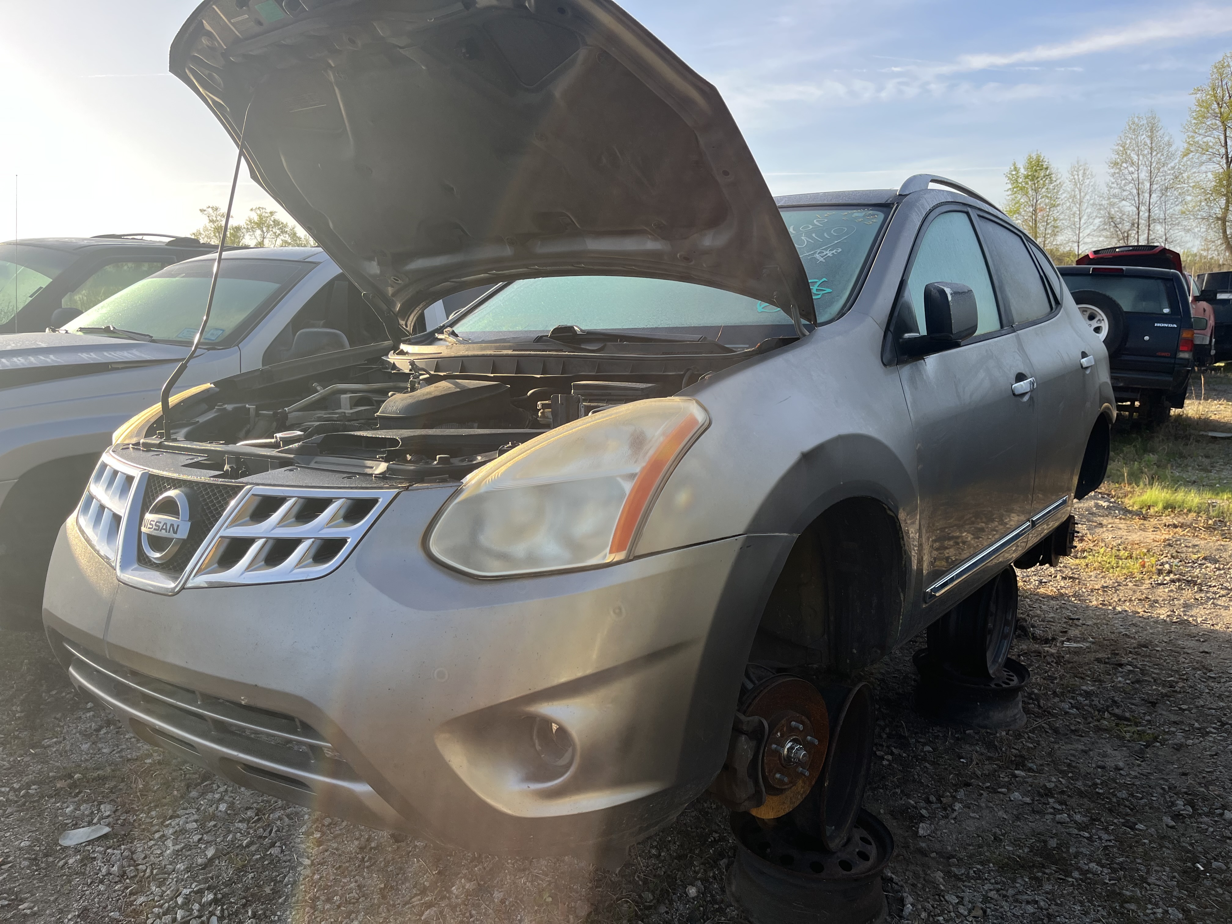 2011 NISSAN Rogue