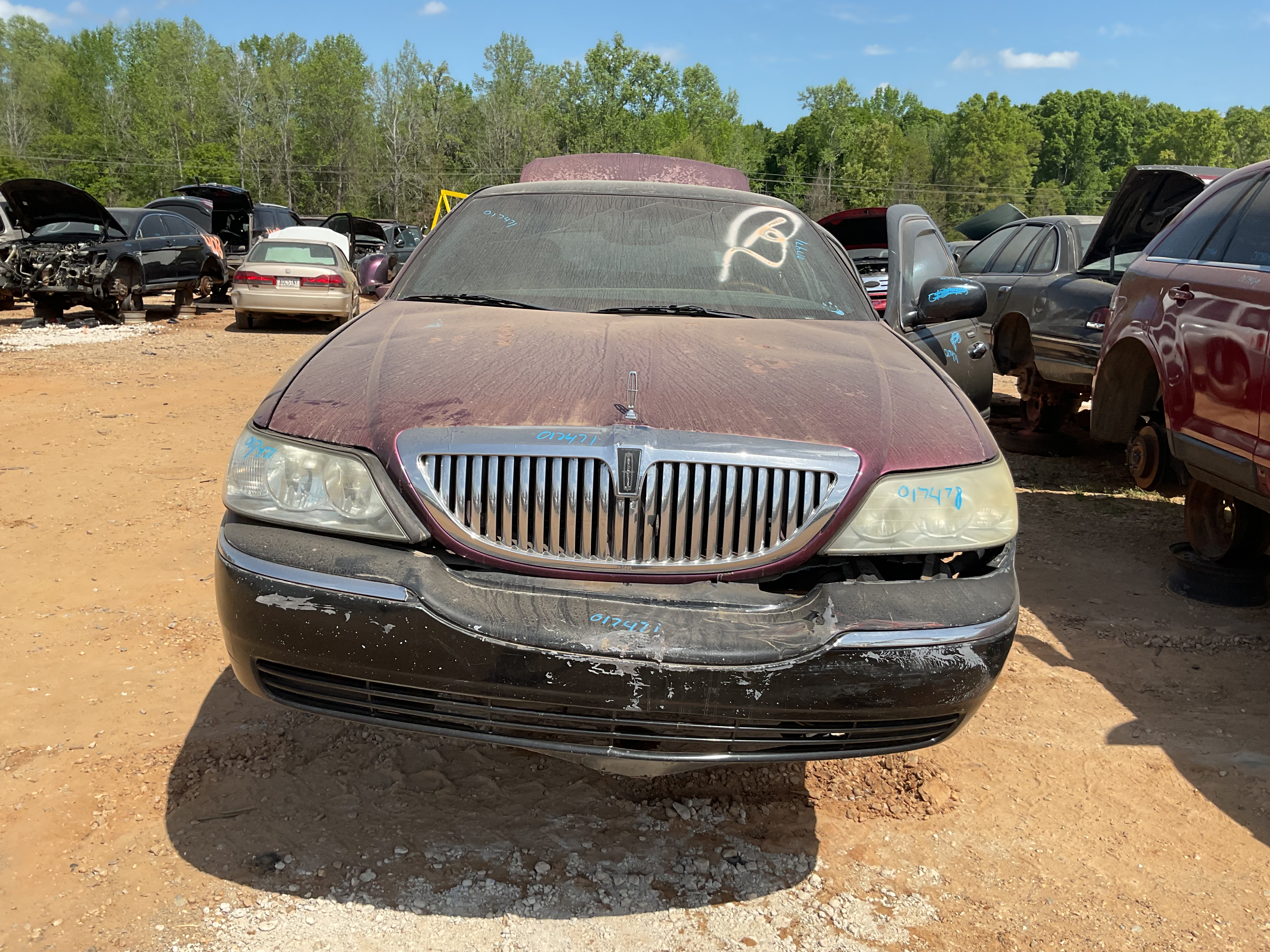 2005 LINCOLN Town Car
