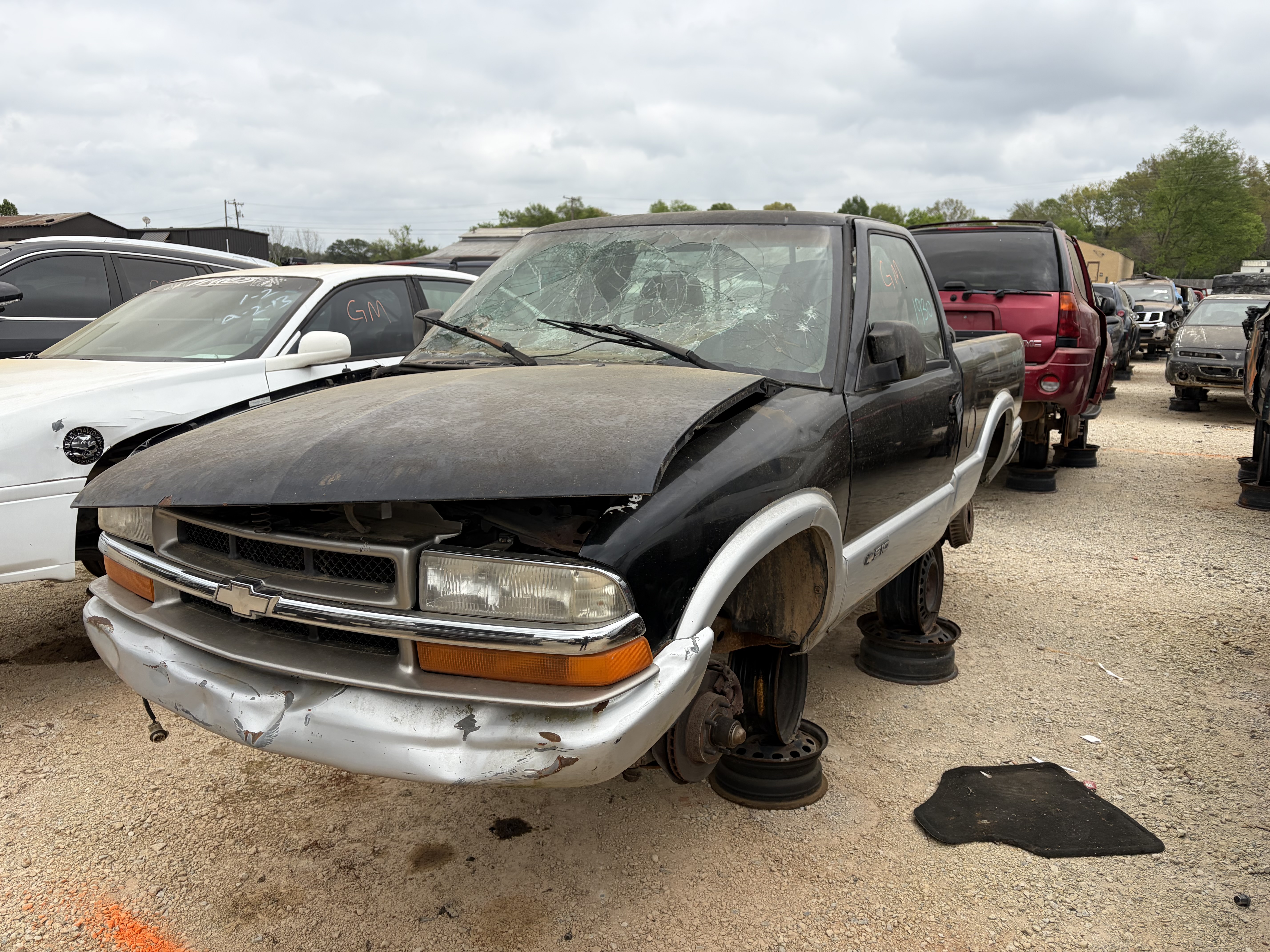 1999 CHEVROLET S-10 Pickup