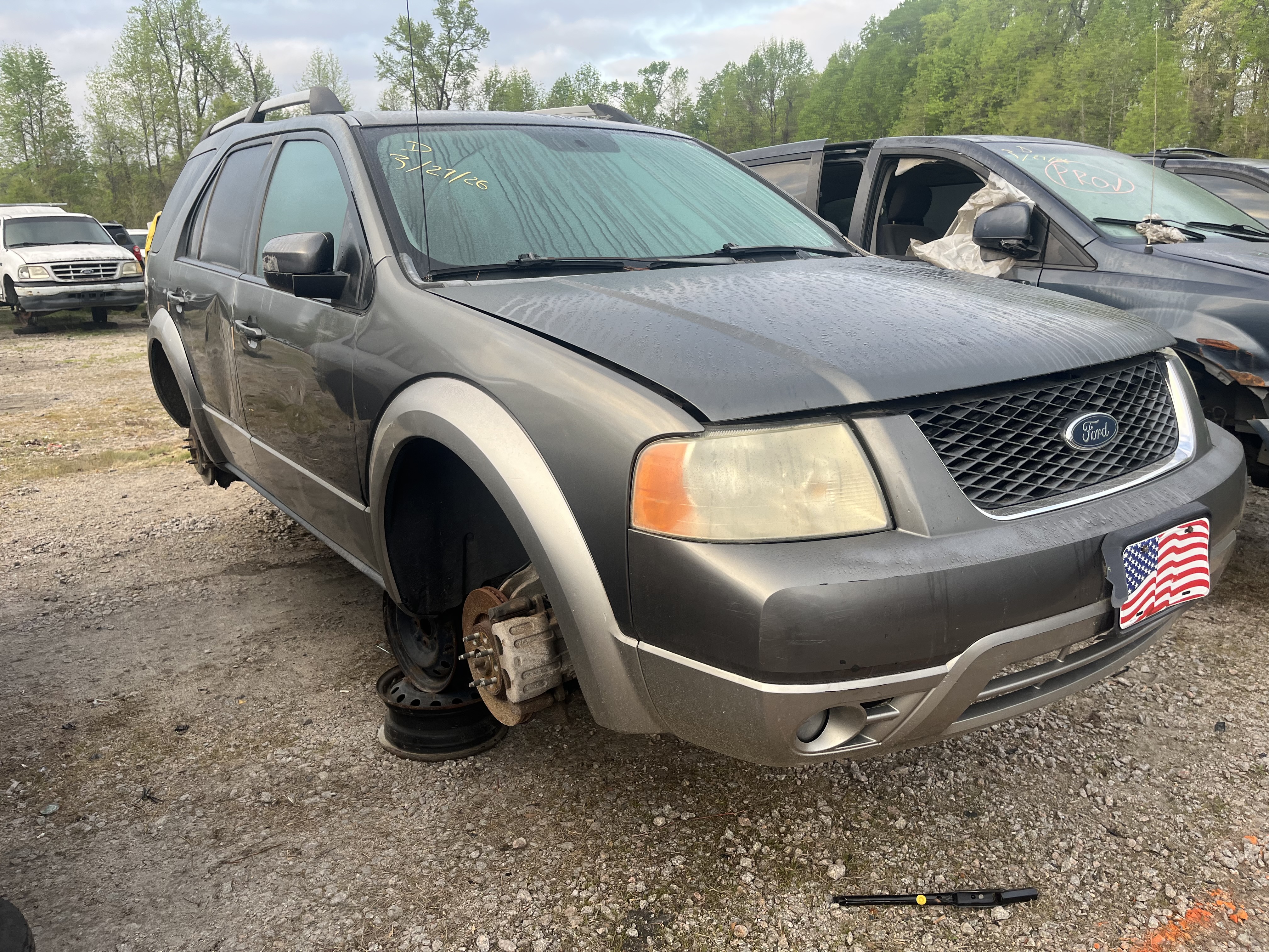 2005 FORD Freestyle