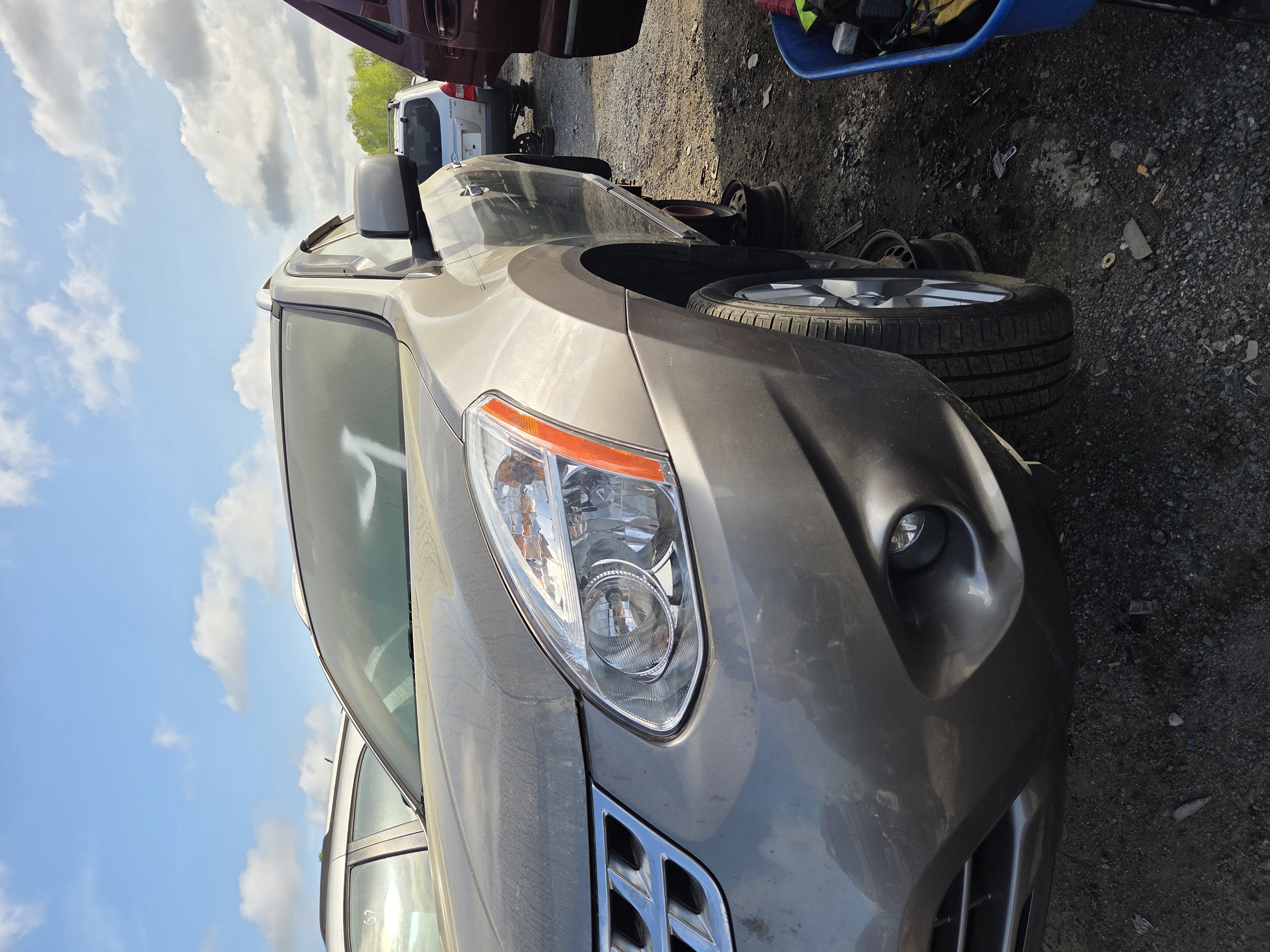 2012 NISSAN Rogue
