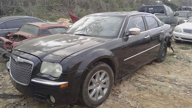 2010 CHRYSLER 300