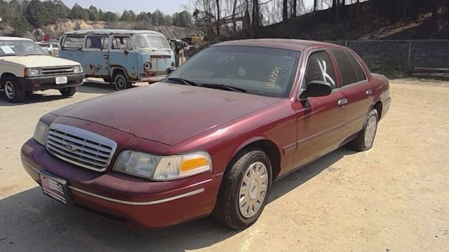 2004 FORD Crown Victoria