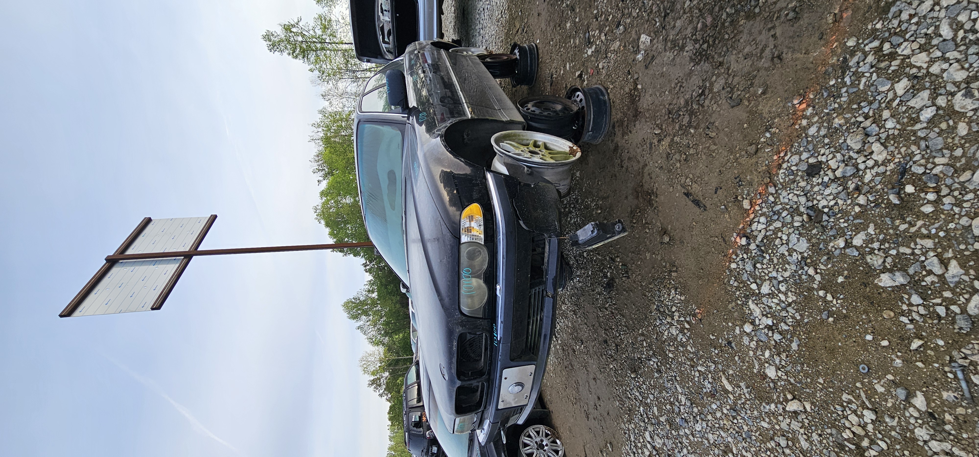 2001 BMW 740i