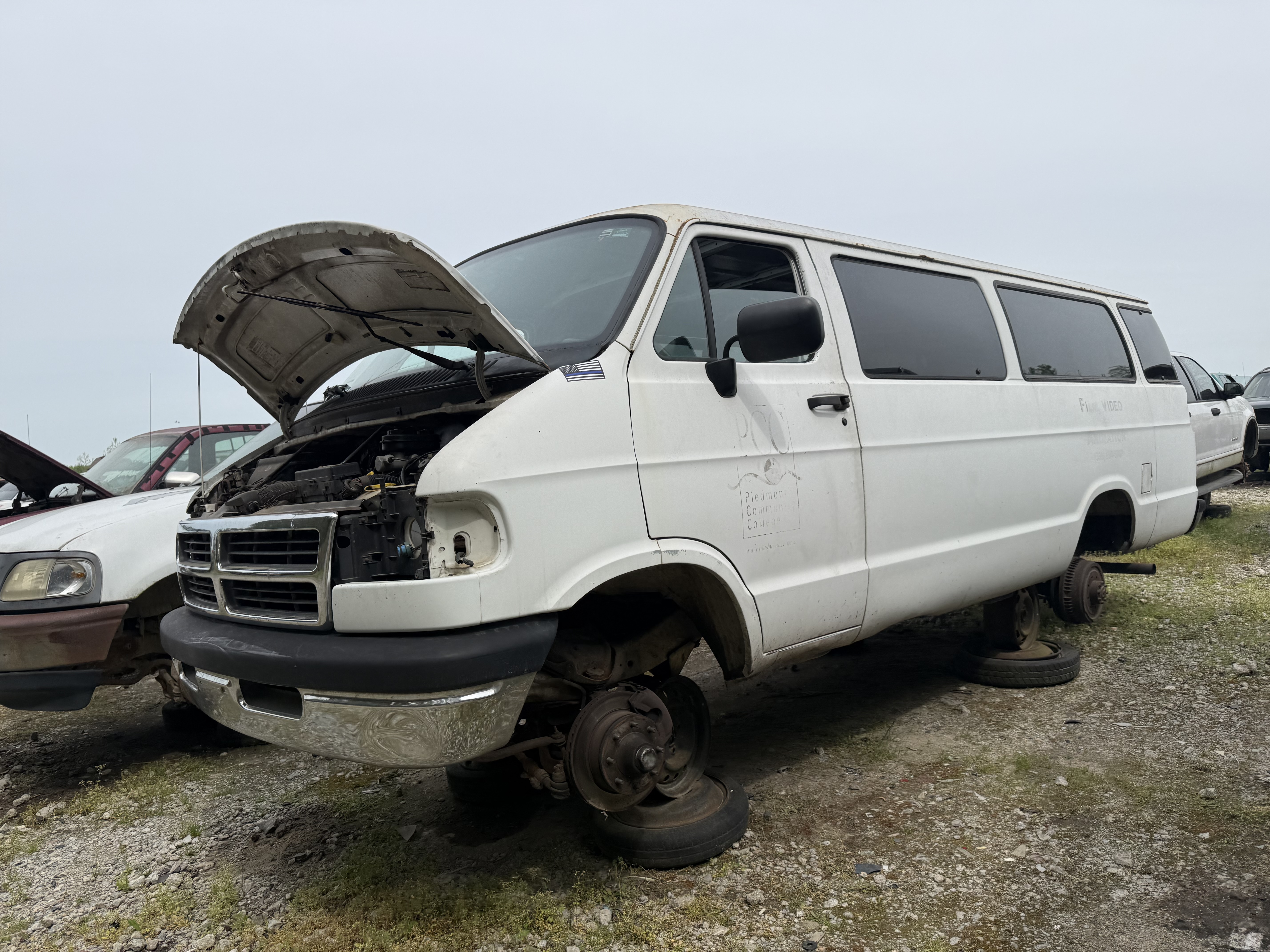 1997 DODGE Ram Wagon