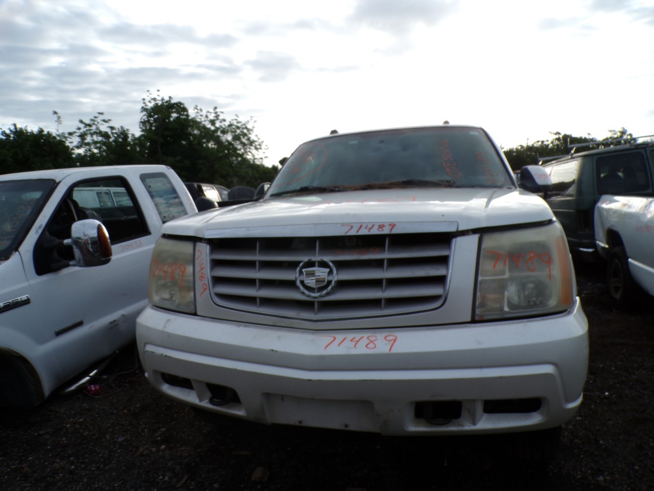 2005 CADILLAC Escalade