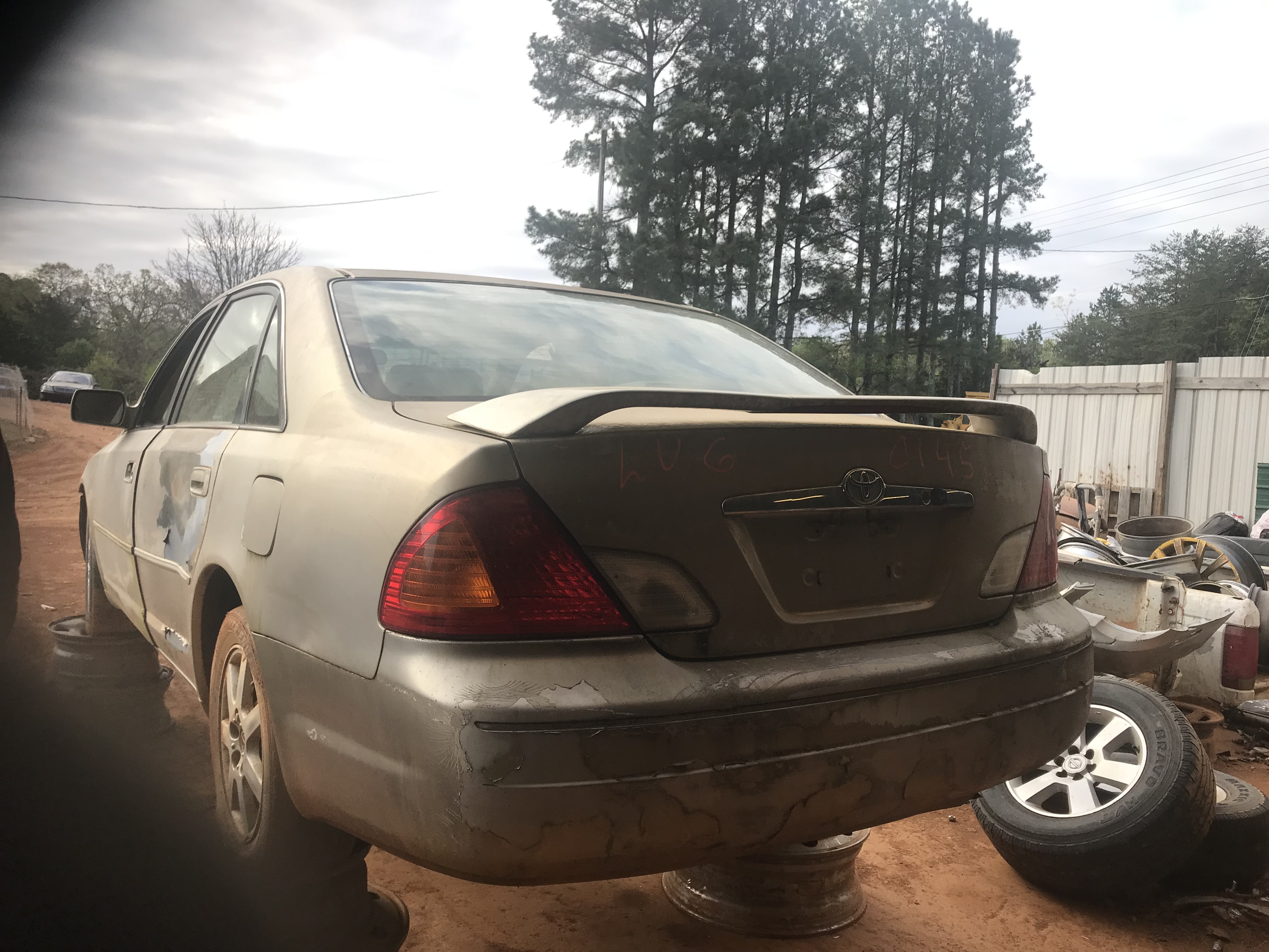 2002 TOYOTA Avalon