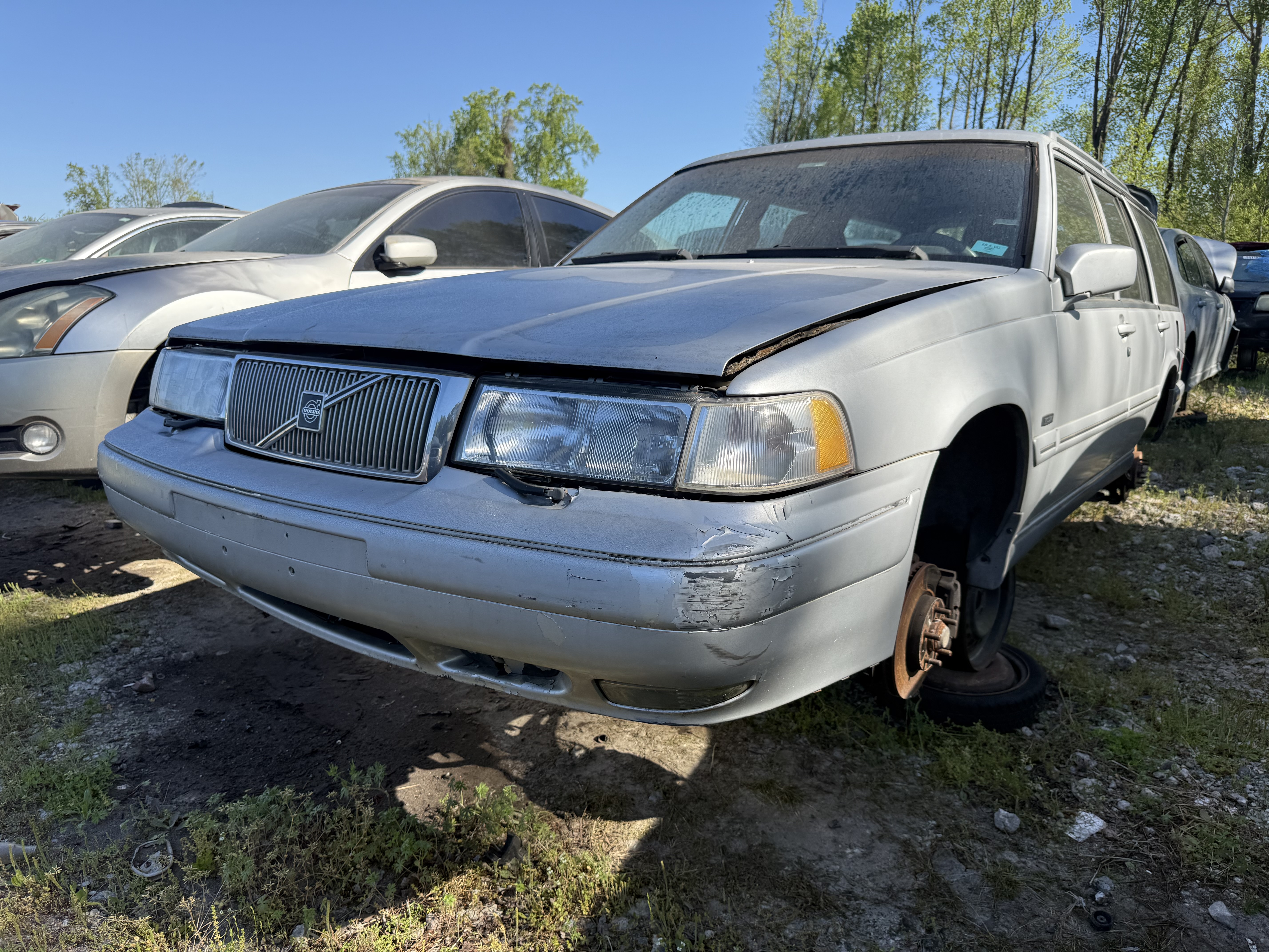 1998 VOLVO V90