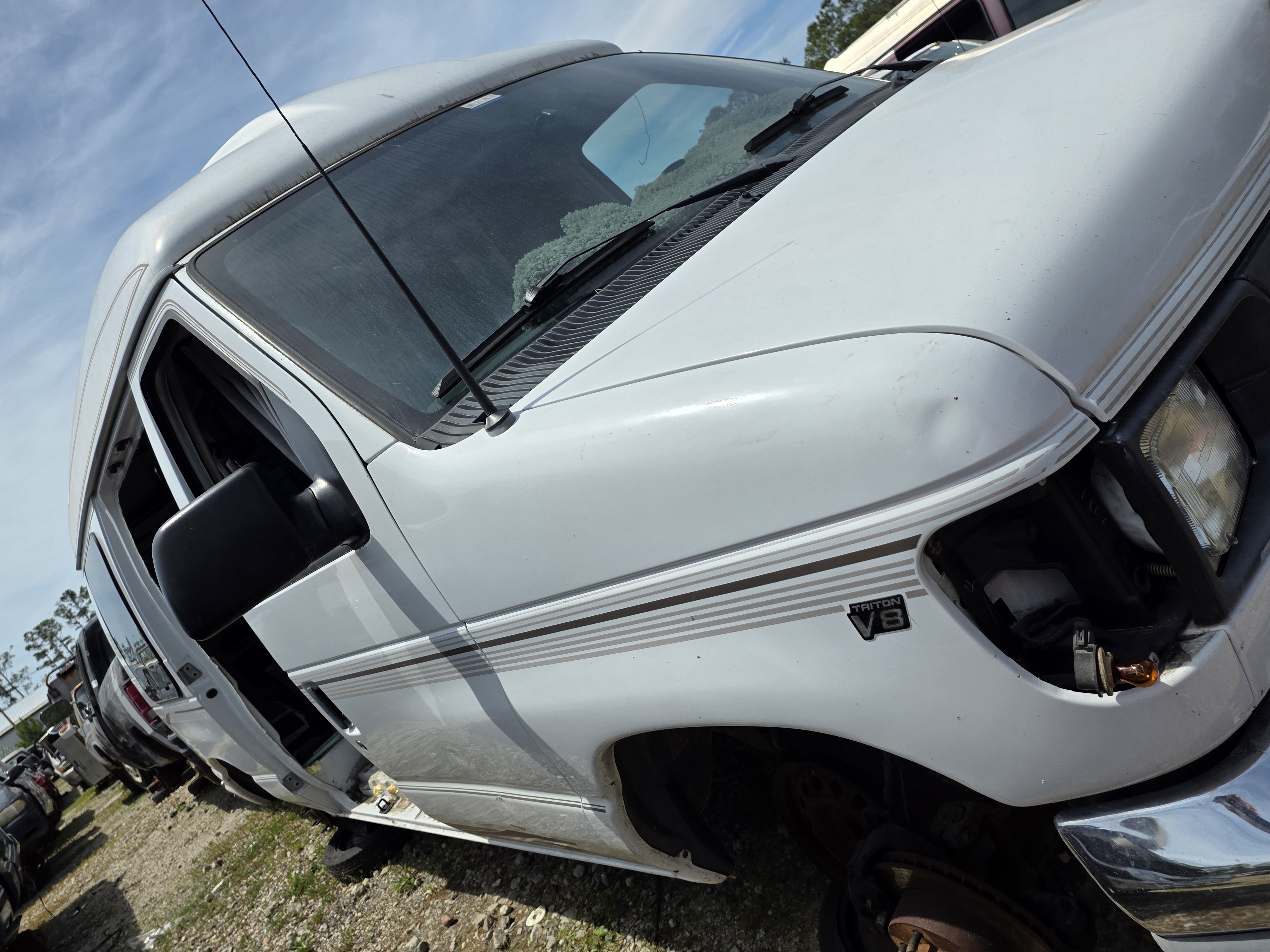 2002 FORD E-150