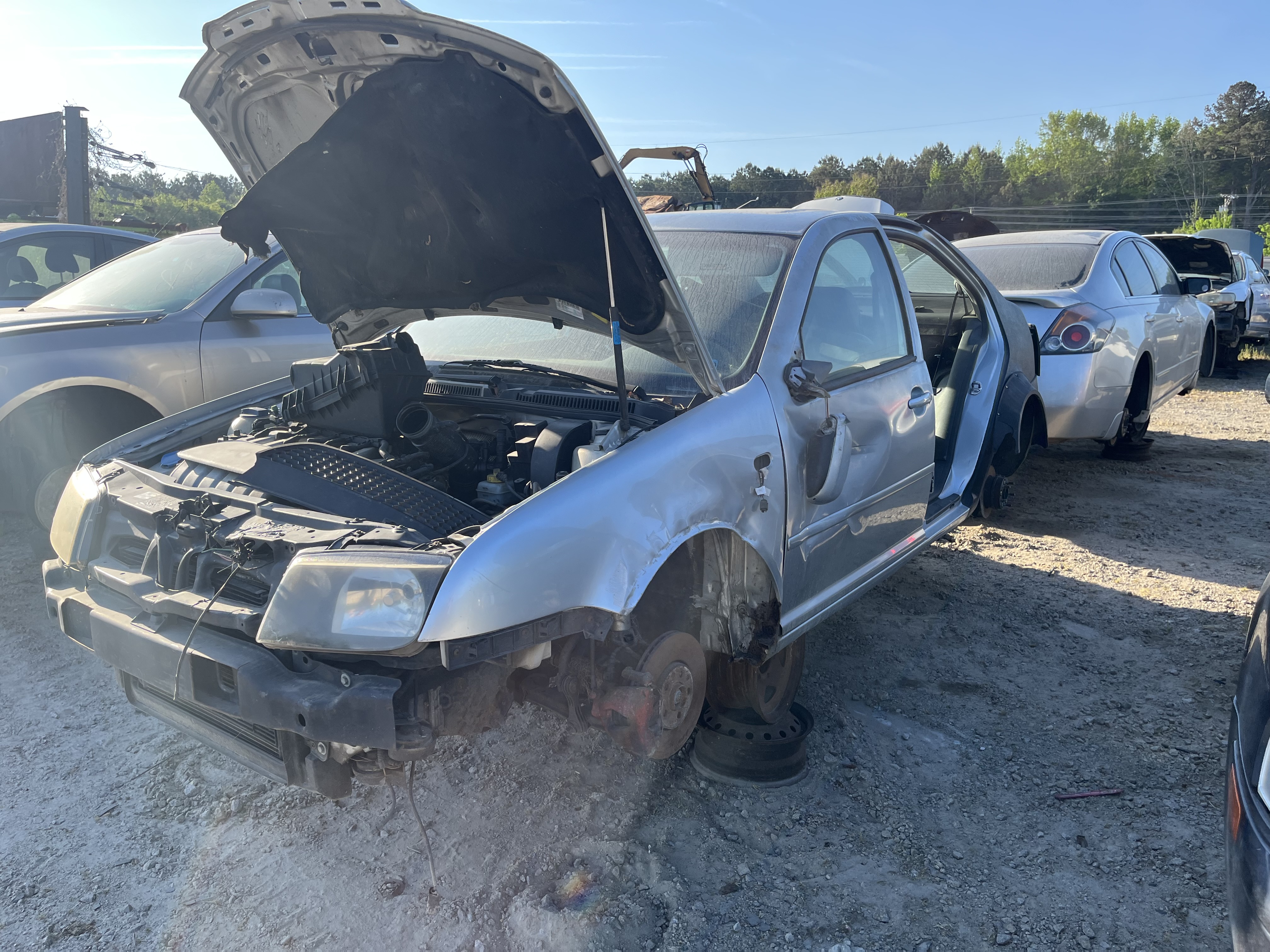 2003 VOLKSWAGEN Jetta