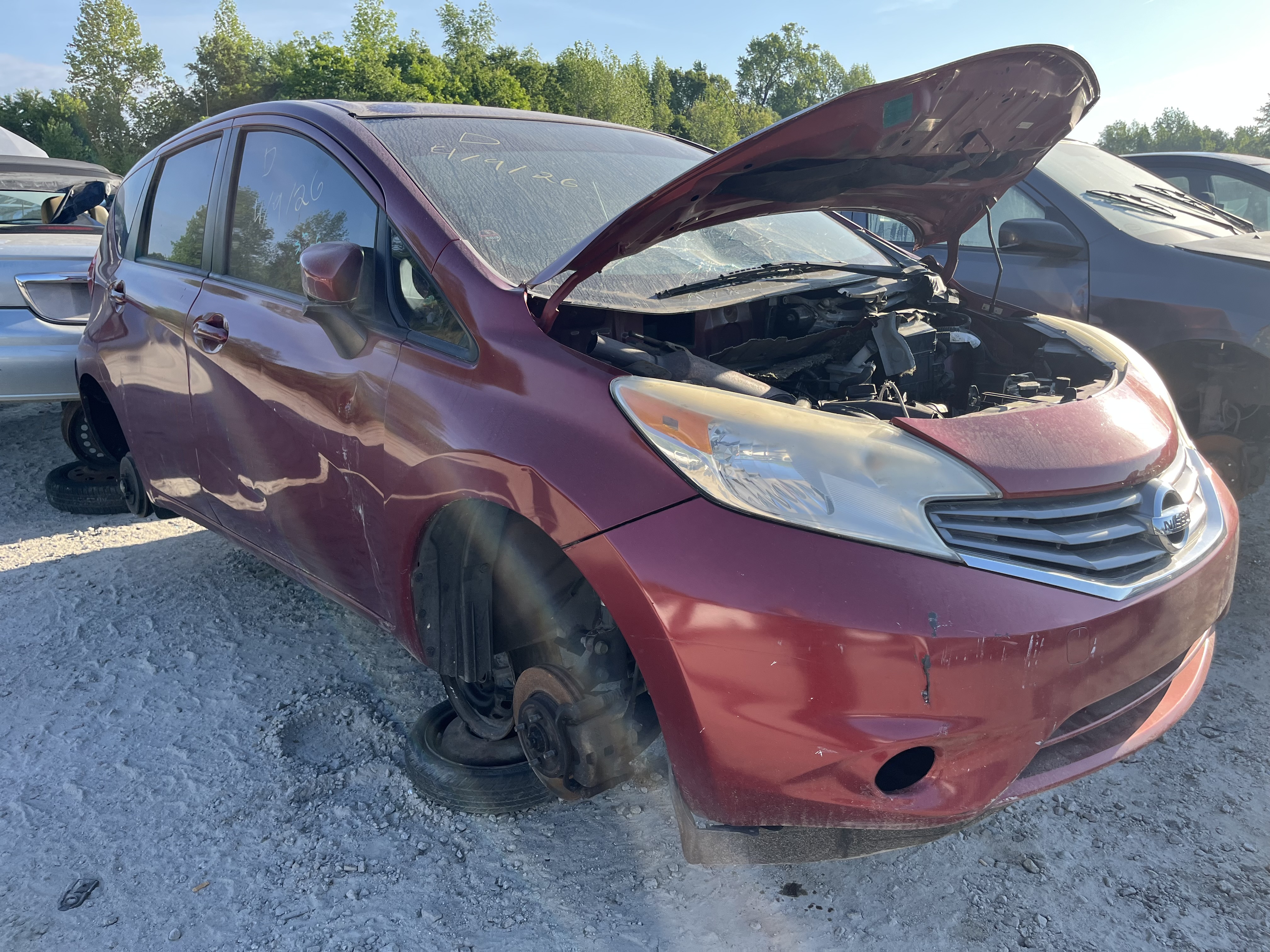 2016 NISSAN Versa Note