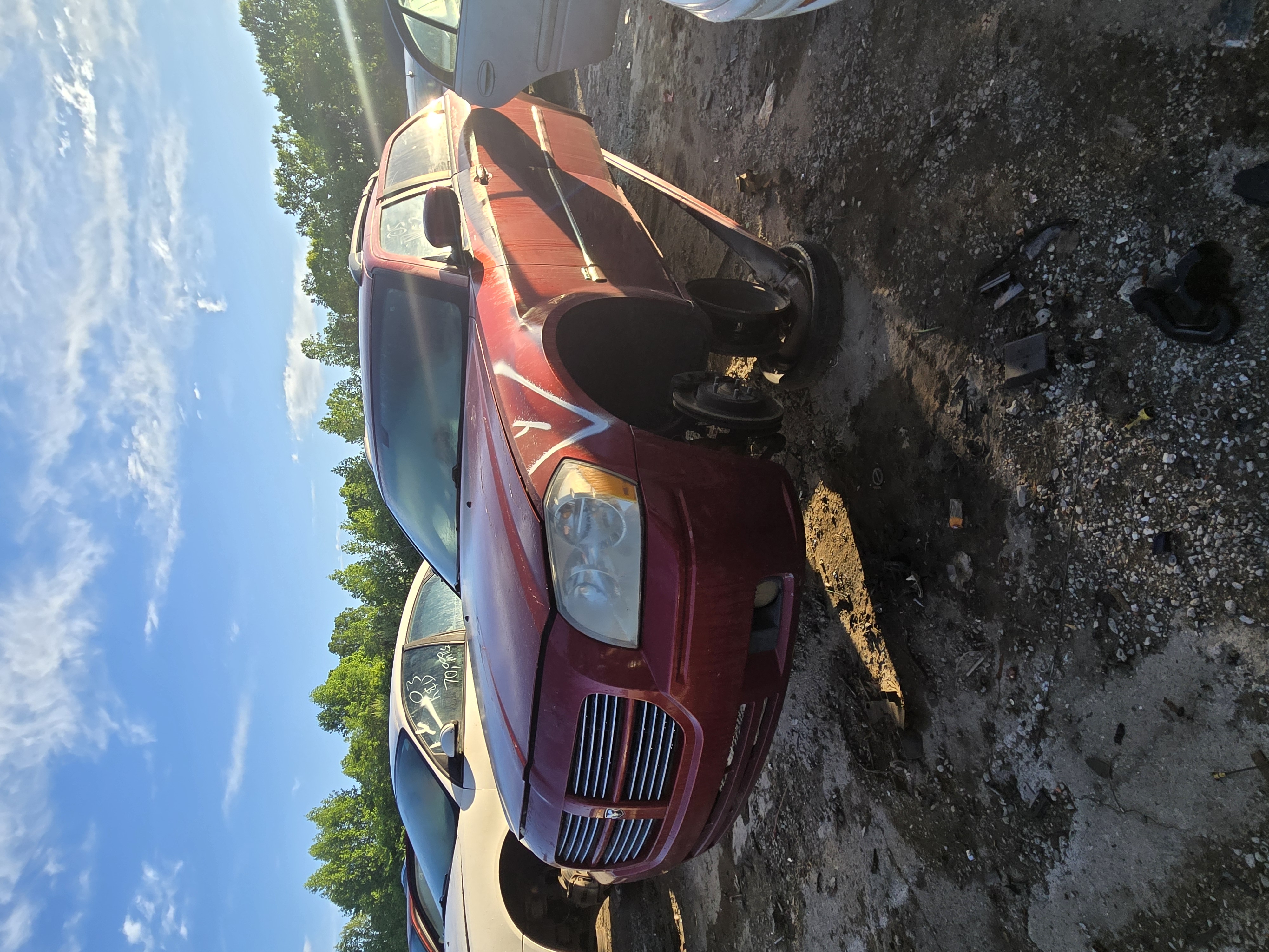 2005 DODGE Magnum