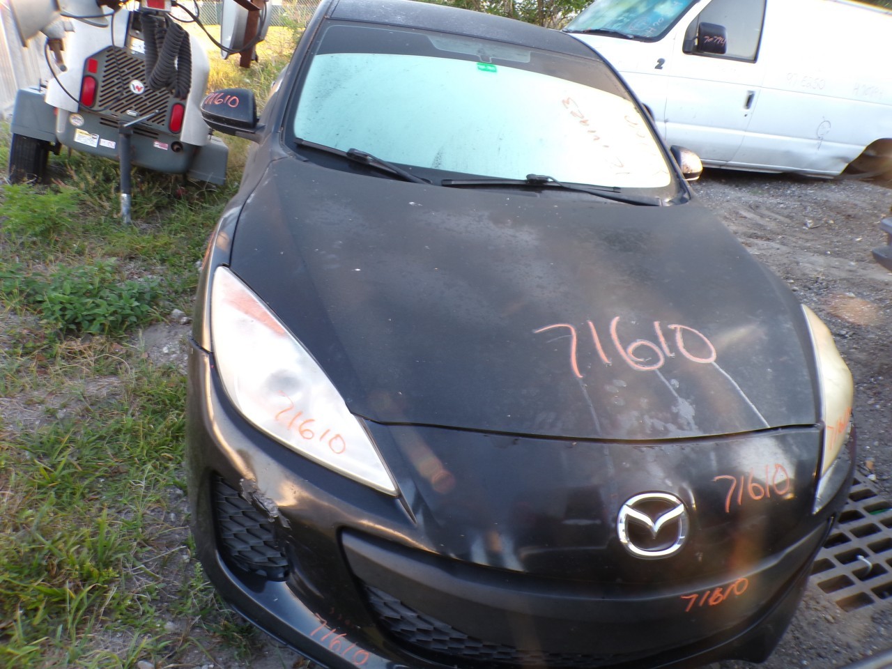 2012 MAZDA Mazda3