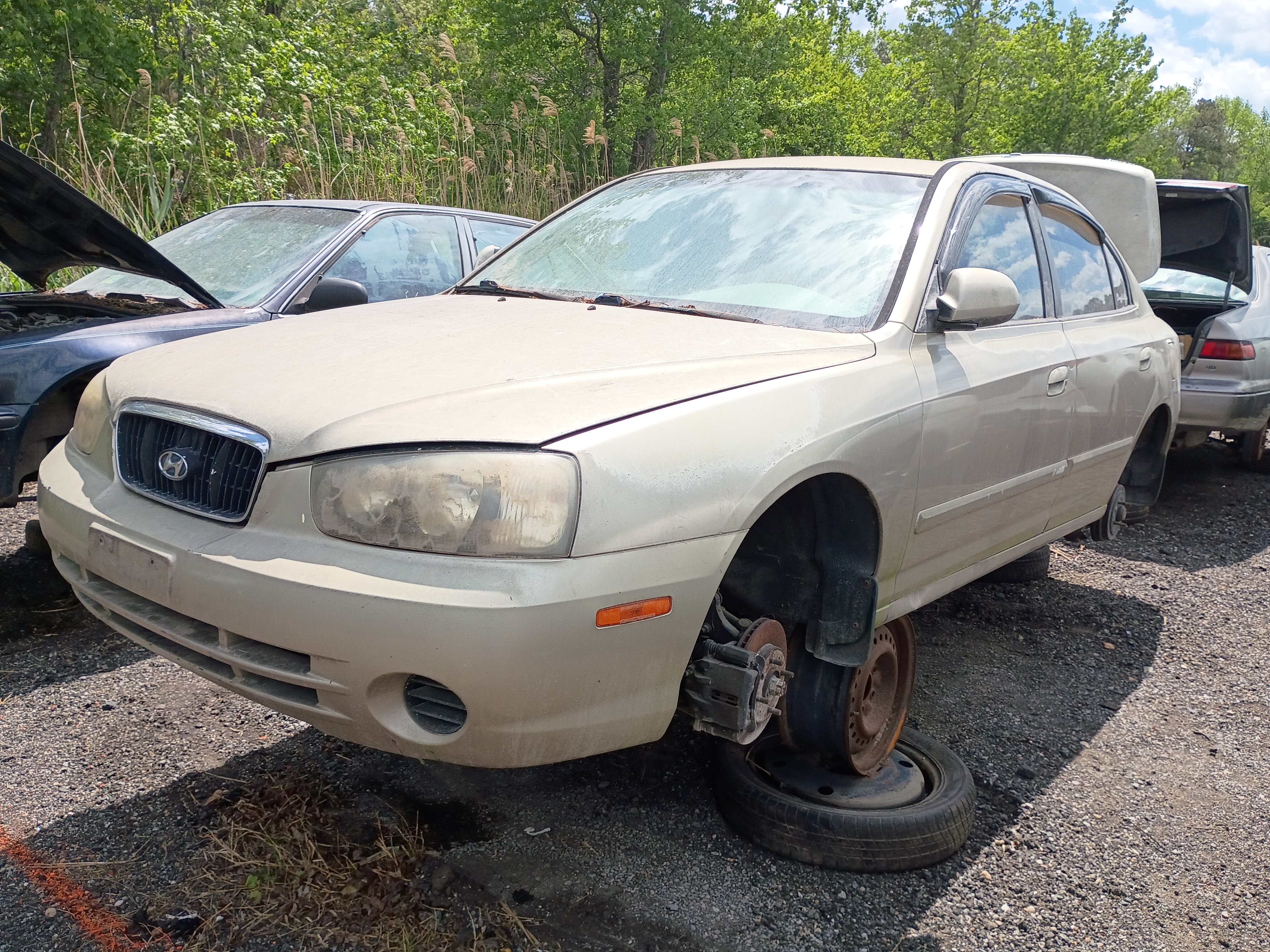 2003 HYUNDAI Elantra