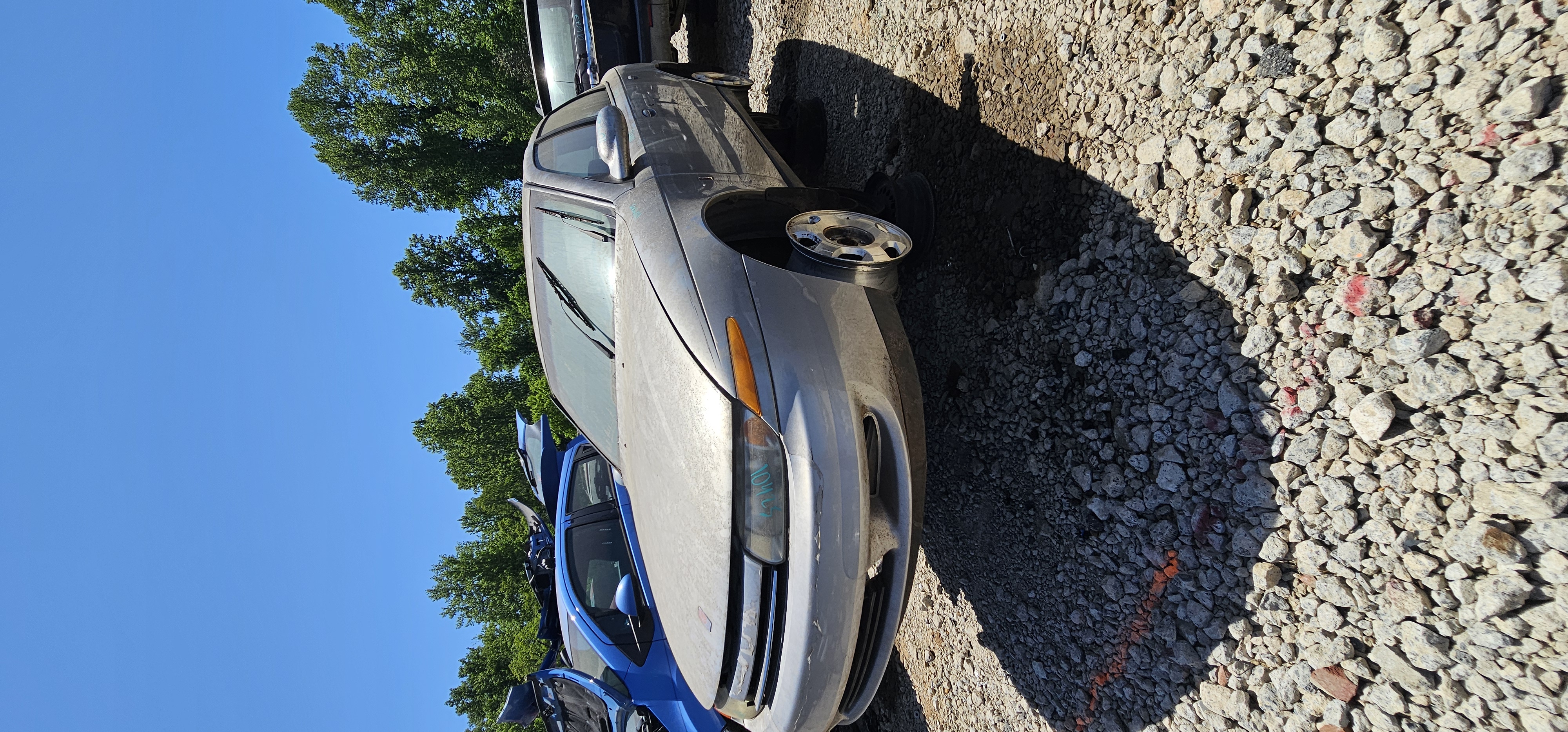 2000 SATURN LS2