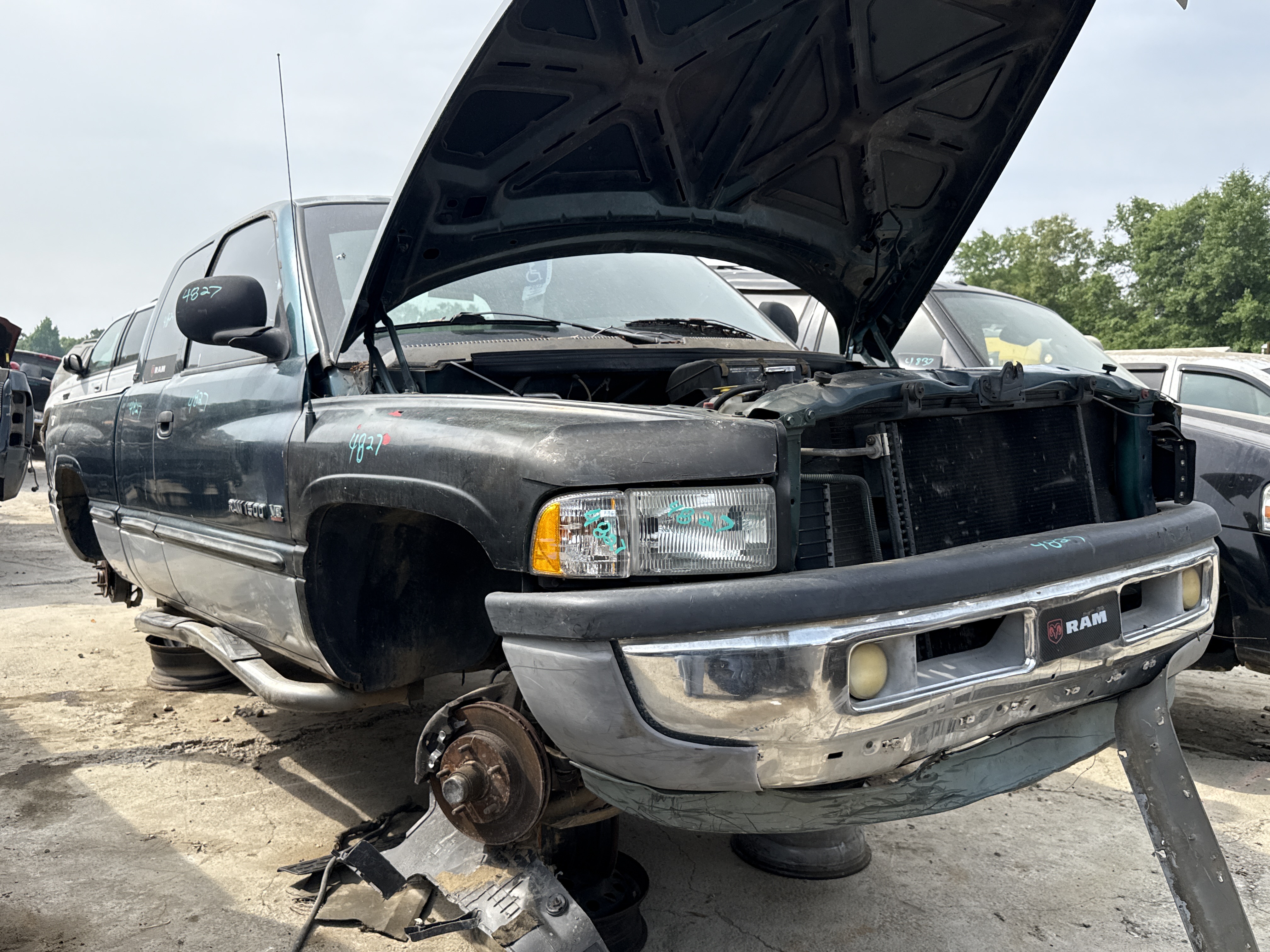 1999 DODGE Ram