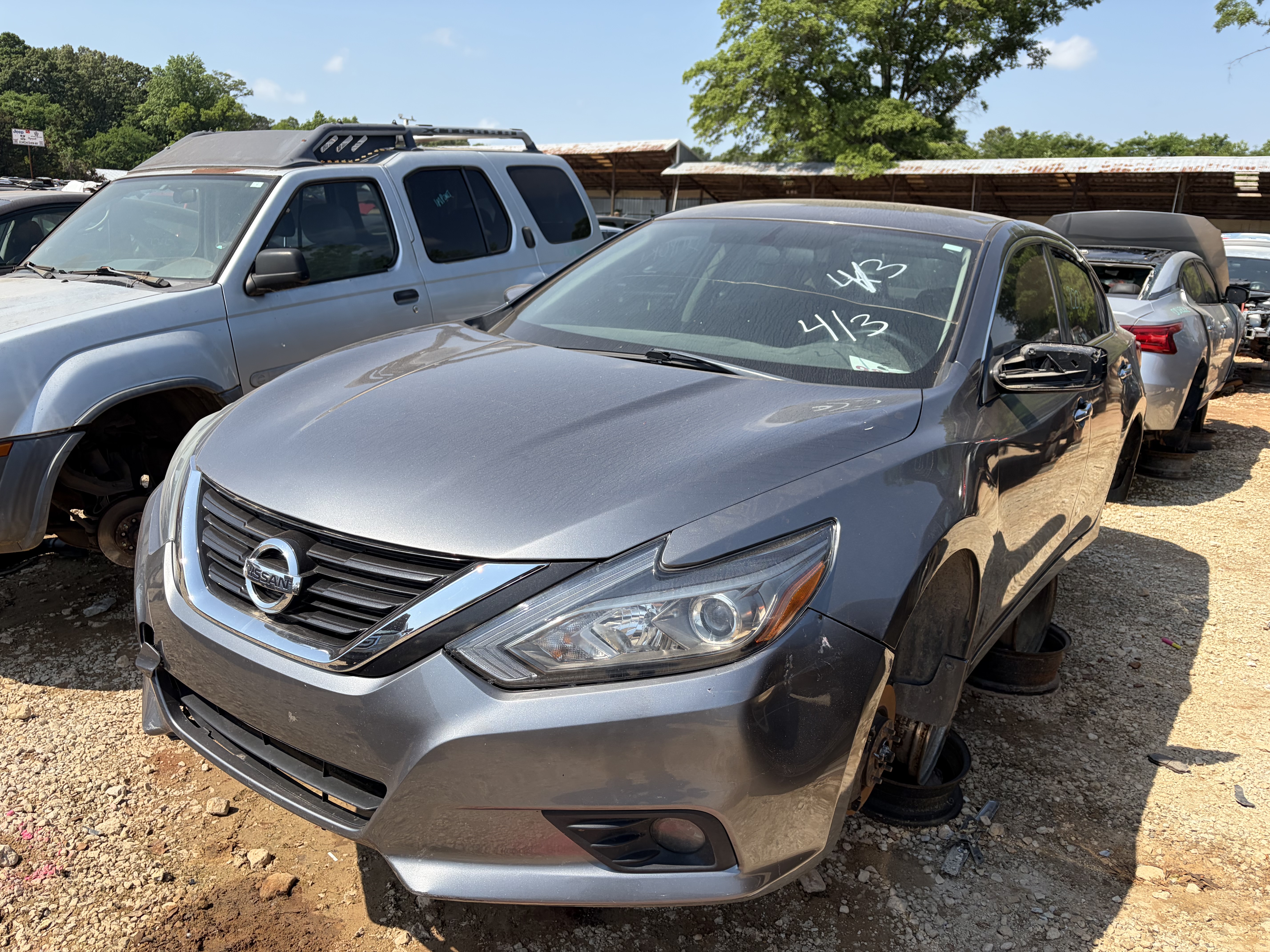 2017 NISSAN Altima