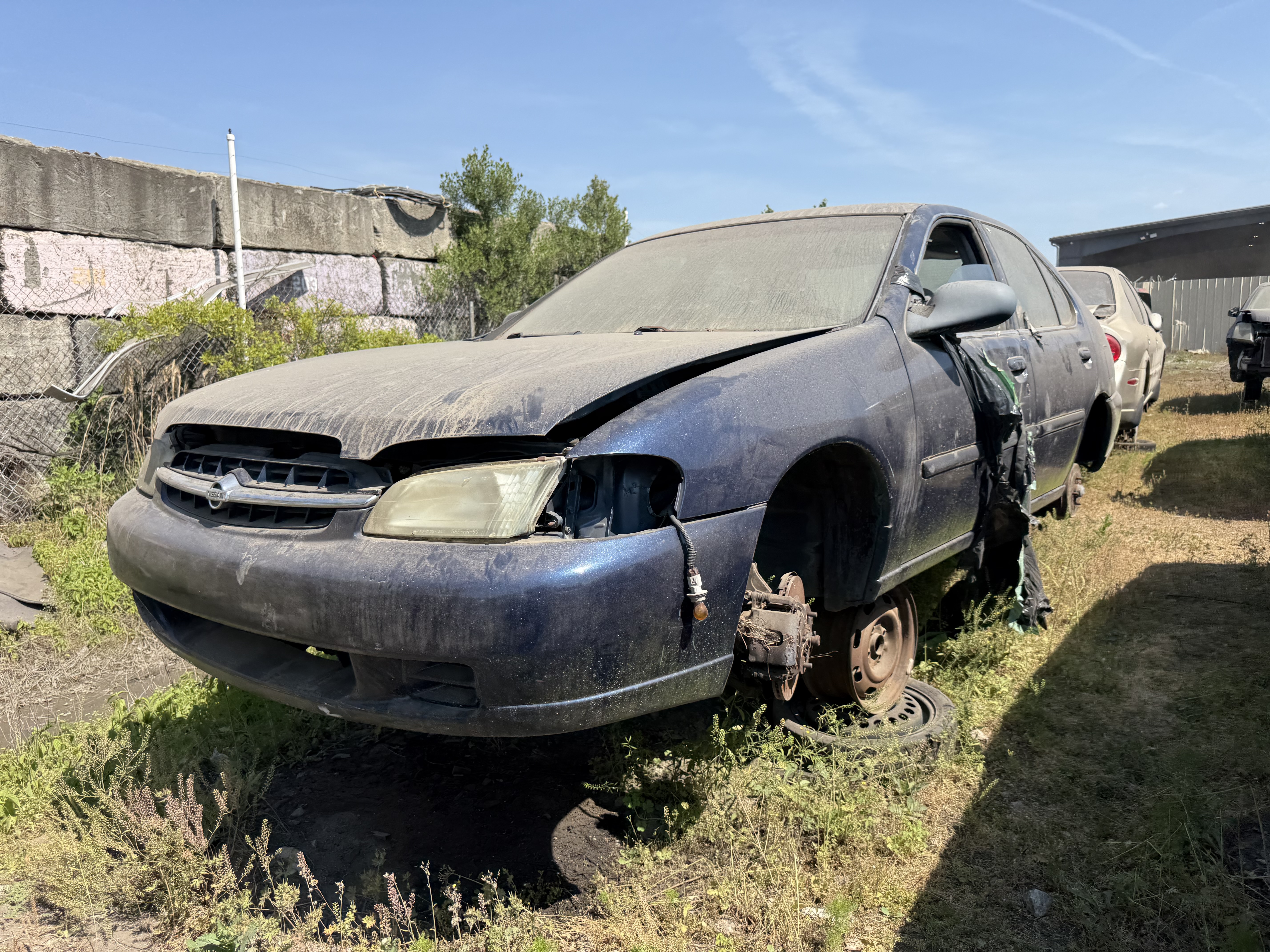 1999 NISSAN Altima