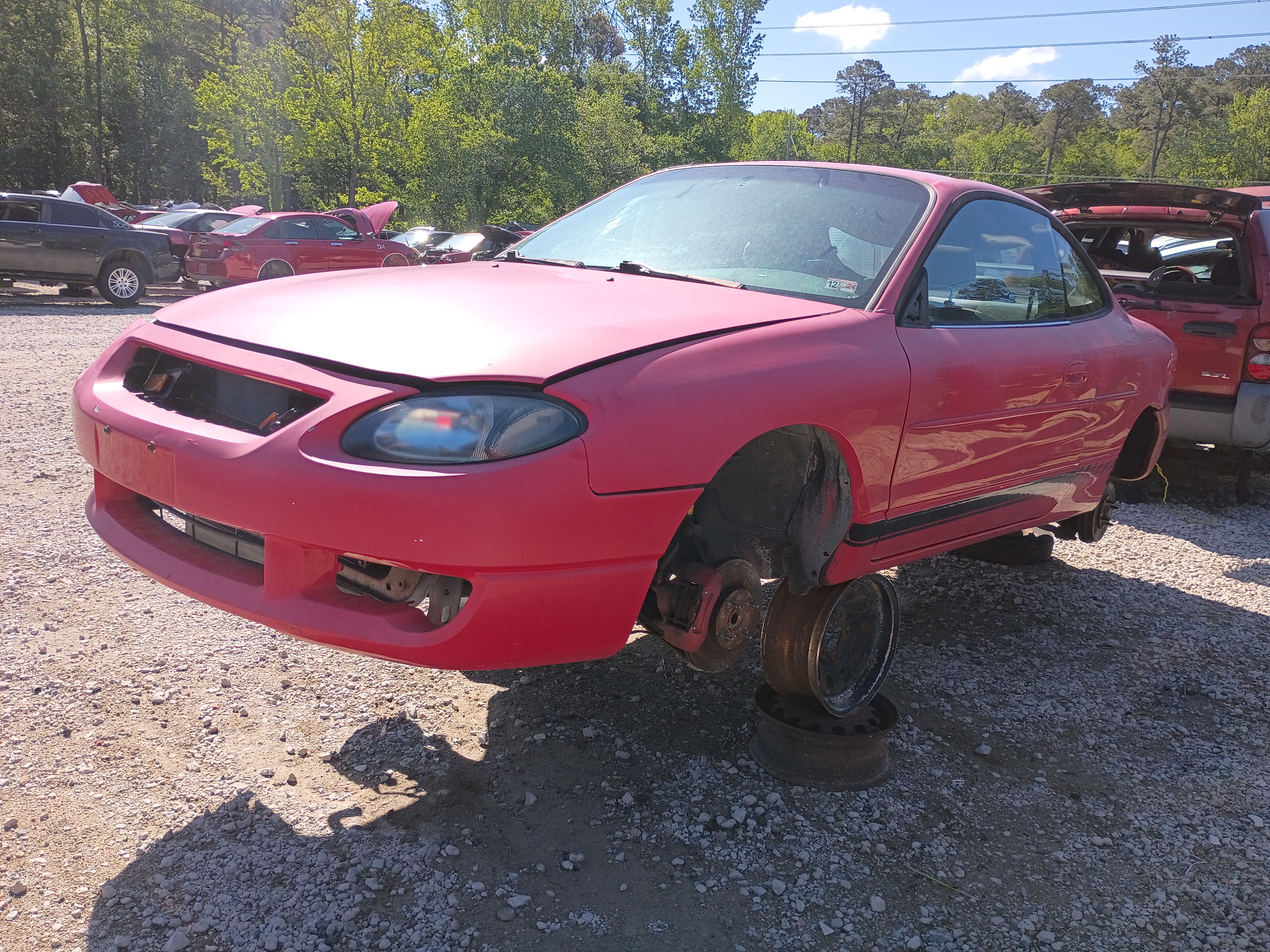 2001 FORD Zx2