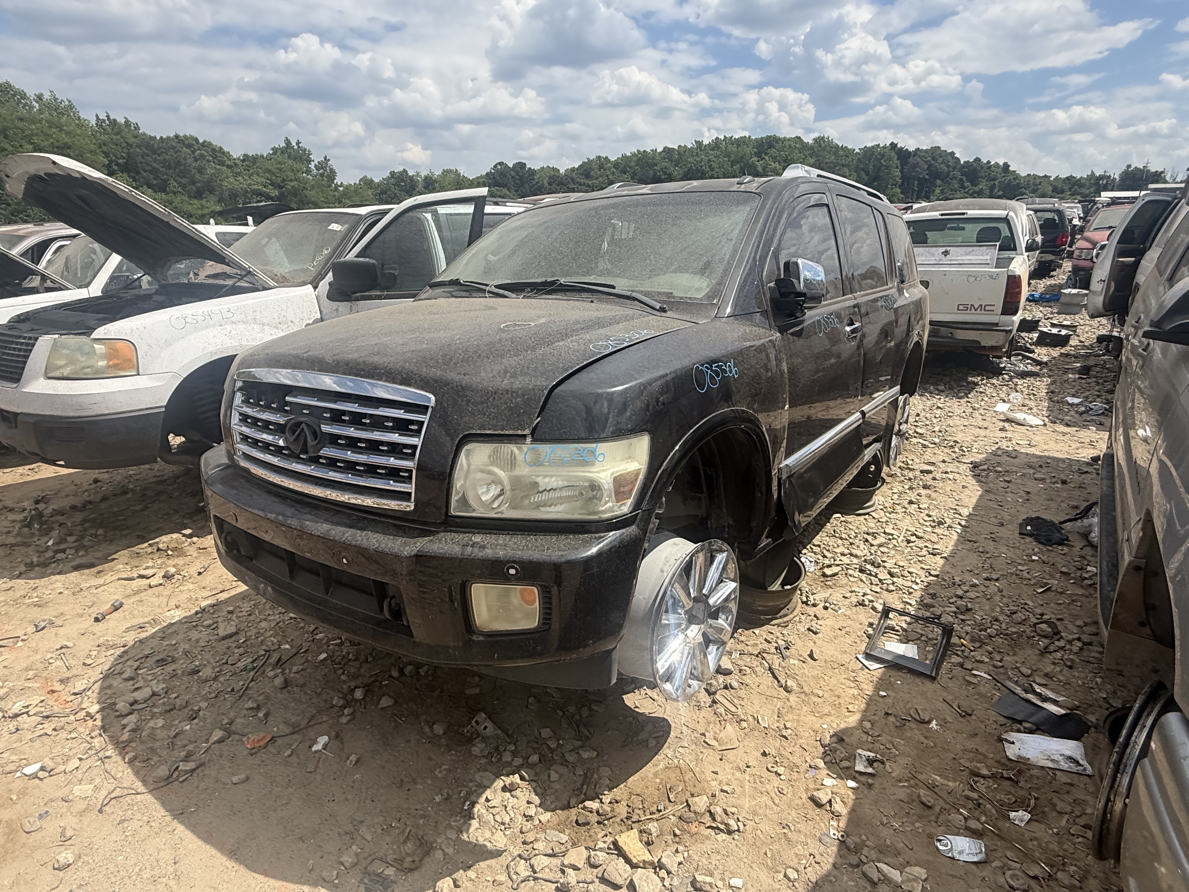 2008 INFINITI Qx56