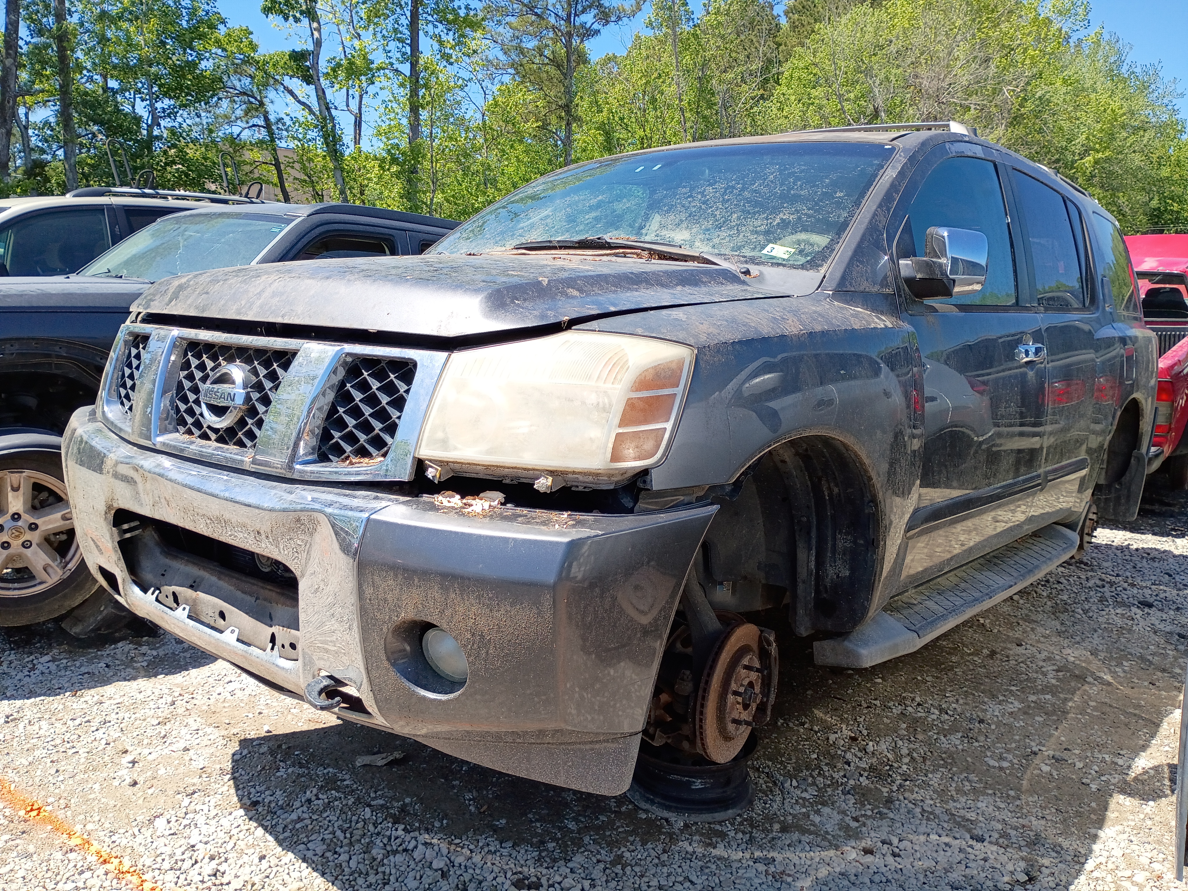 2004 NISSAN Armada
