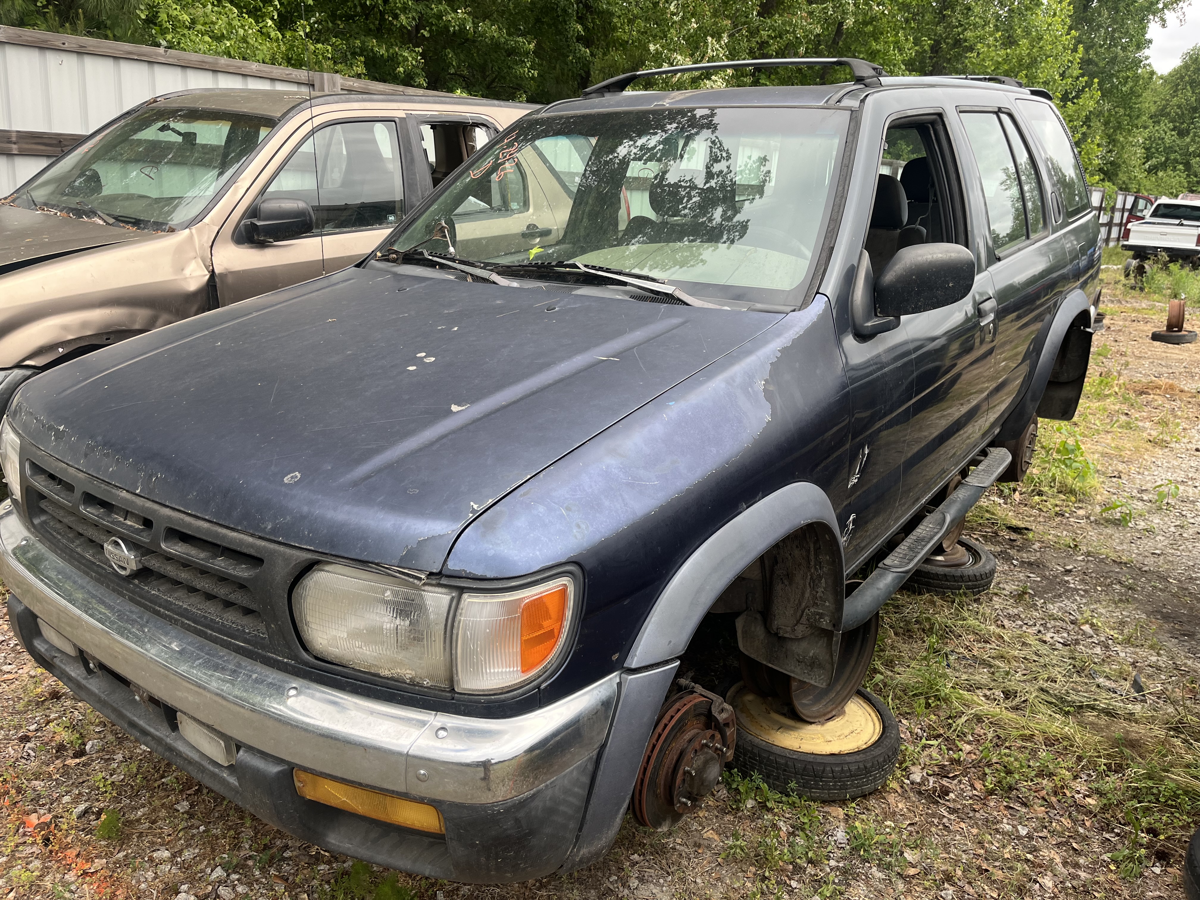 1999 NISSAN Pathfinder