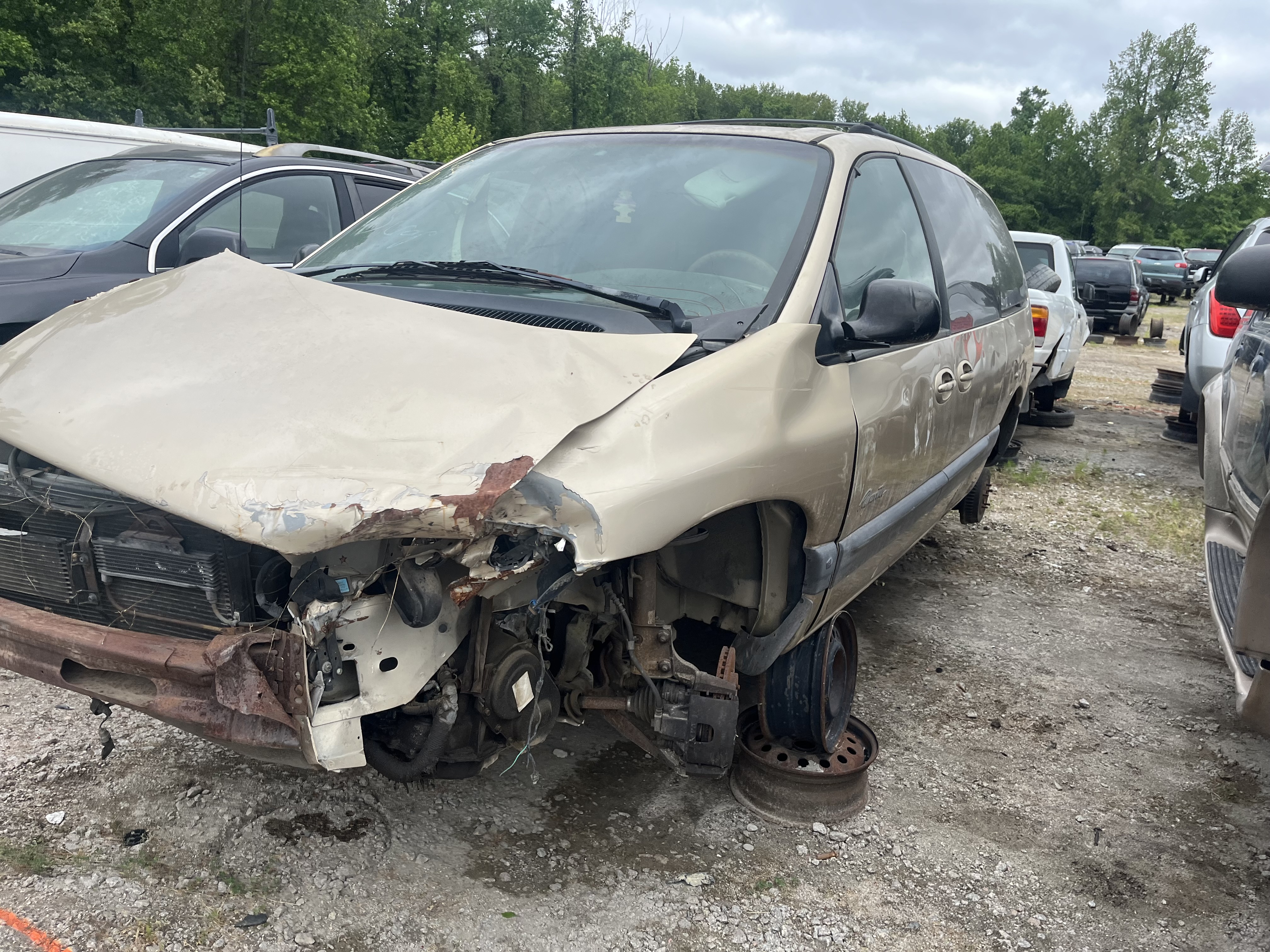 1999 PLYMOUTH Grand Voyager