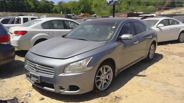 2011 NISSAN Maxima
