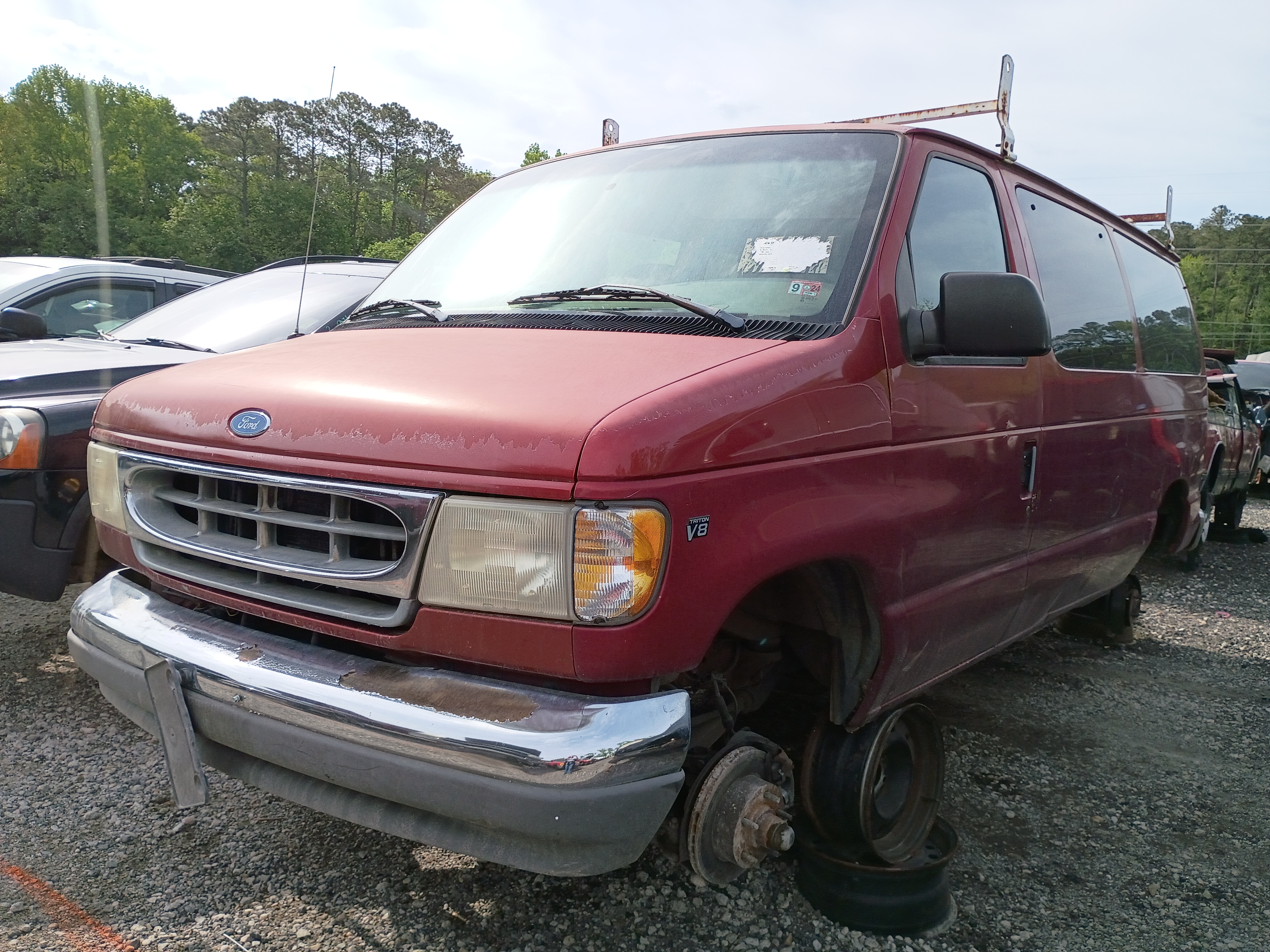 1997 FORD E-150