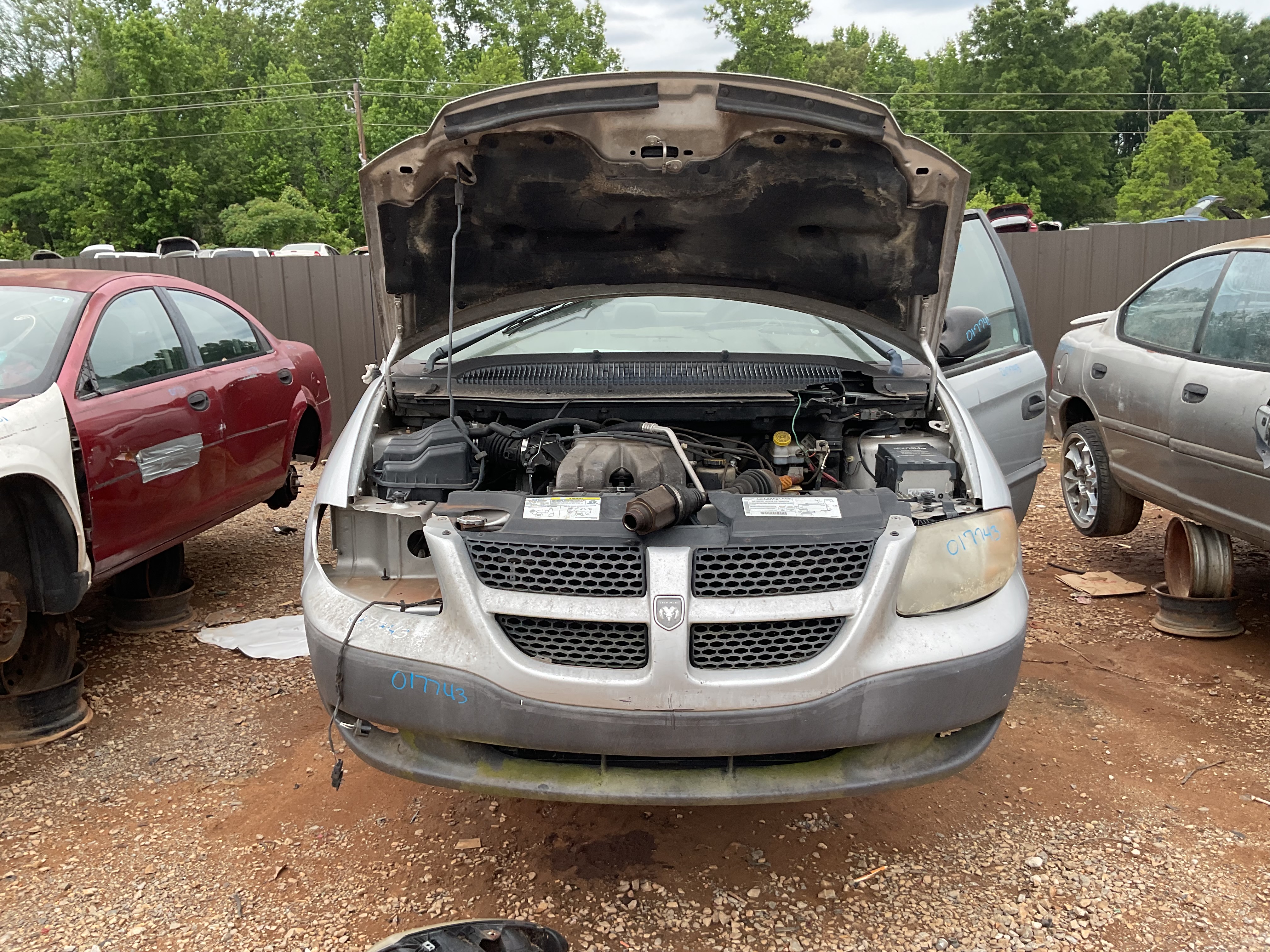2002 DODGE Caravan