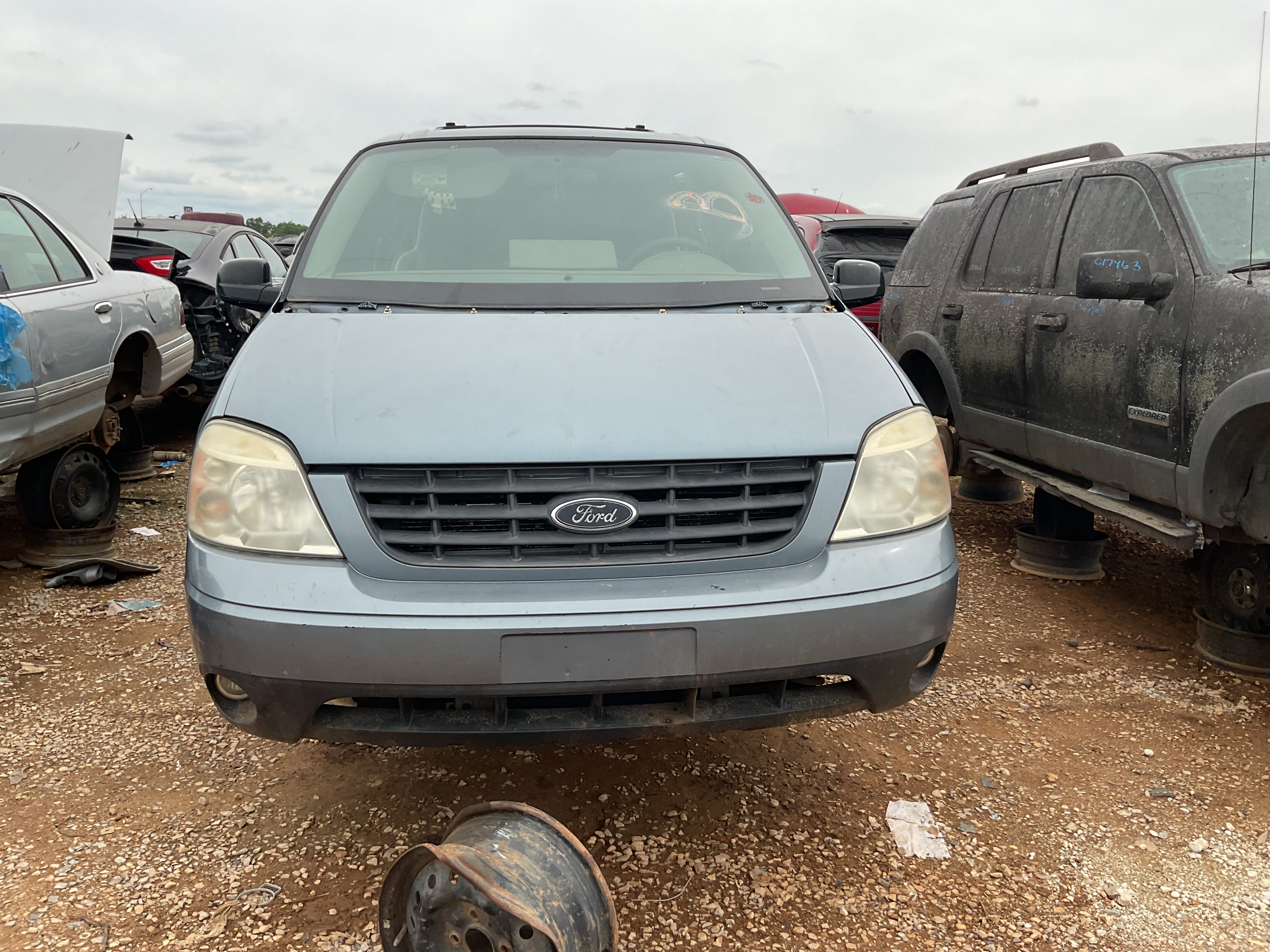2005 FORD Freestar