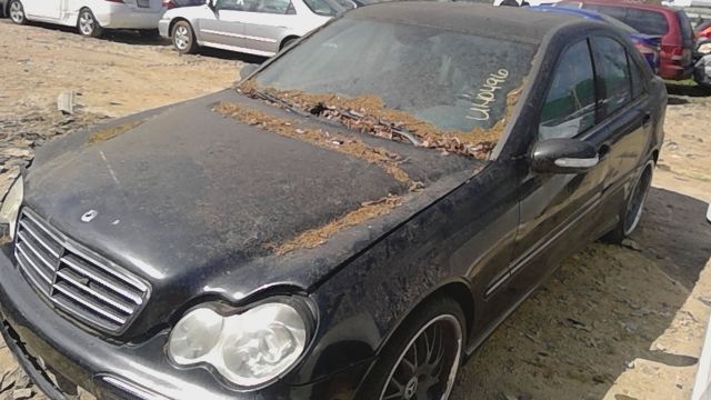 2006 MERCEDES-BENZ C-Class