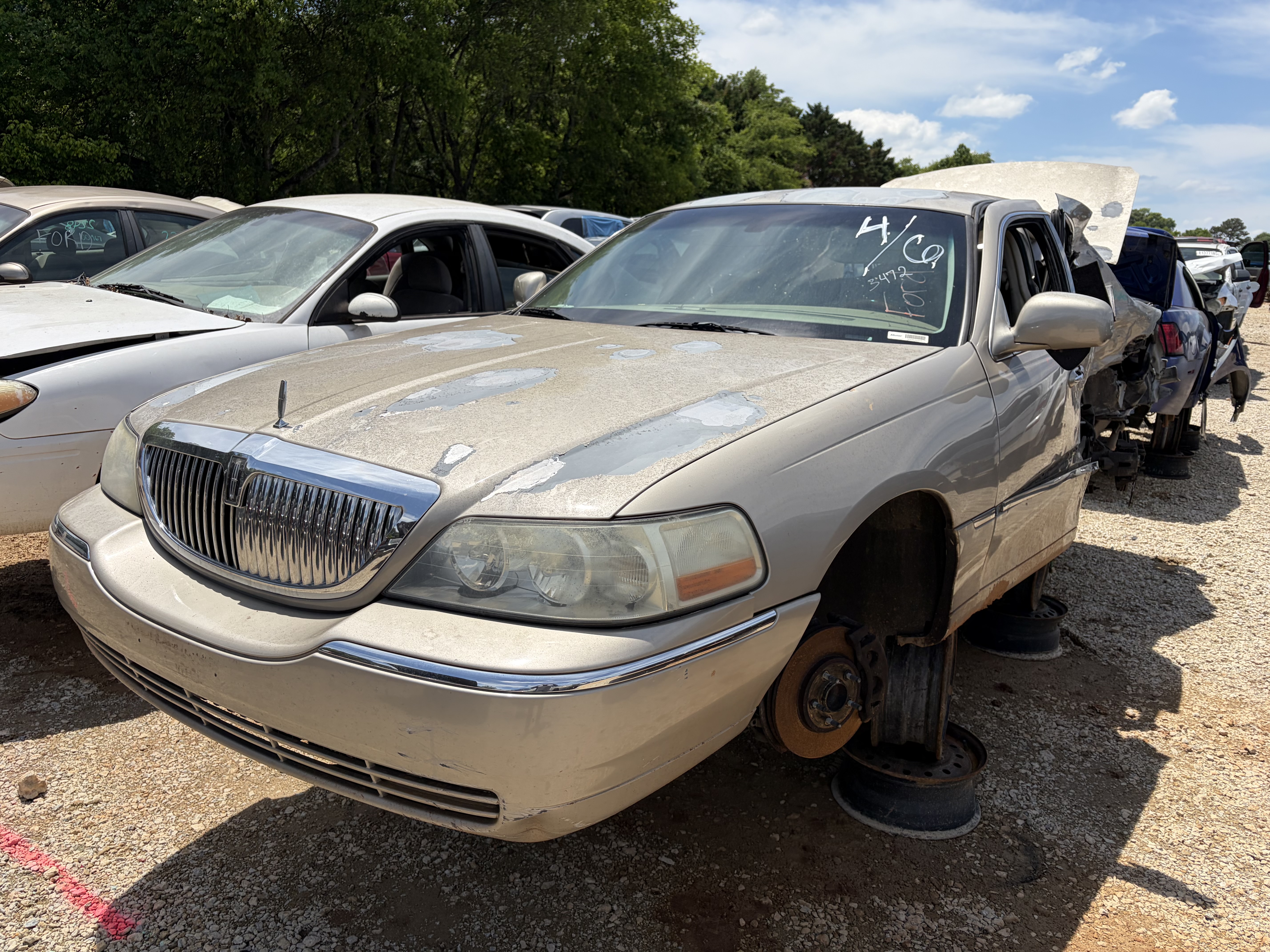 2008 LINCOLN Town Car