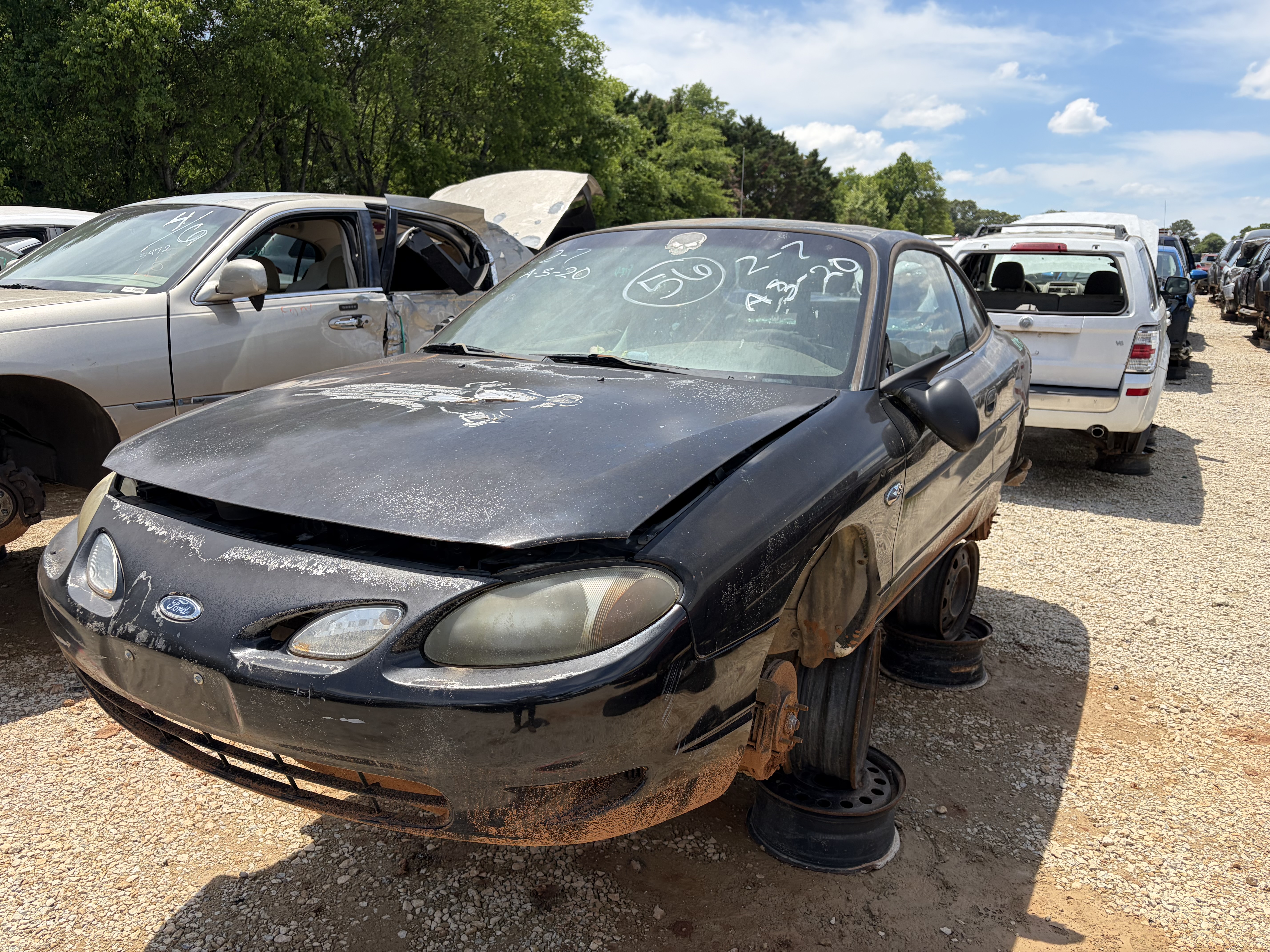 2002 FORD Zx2