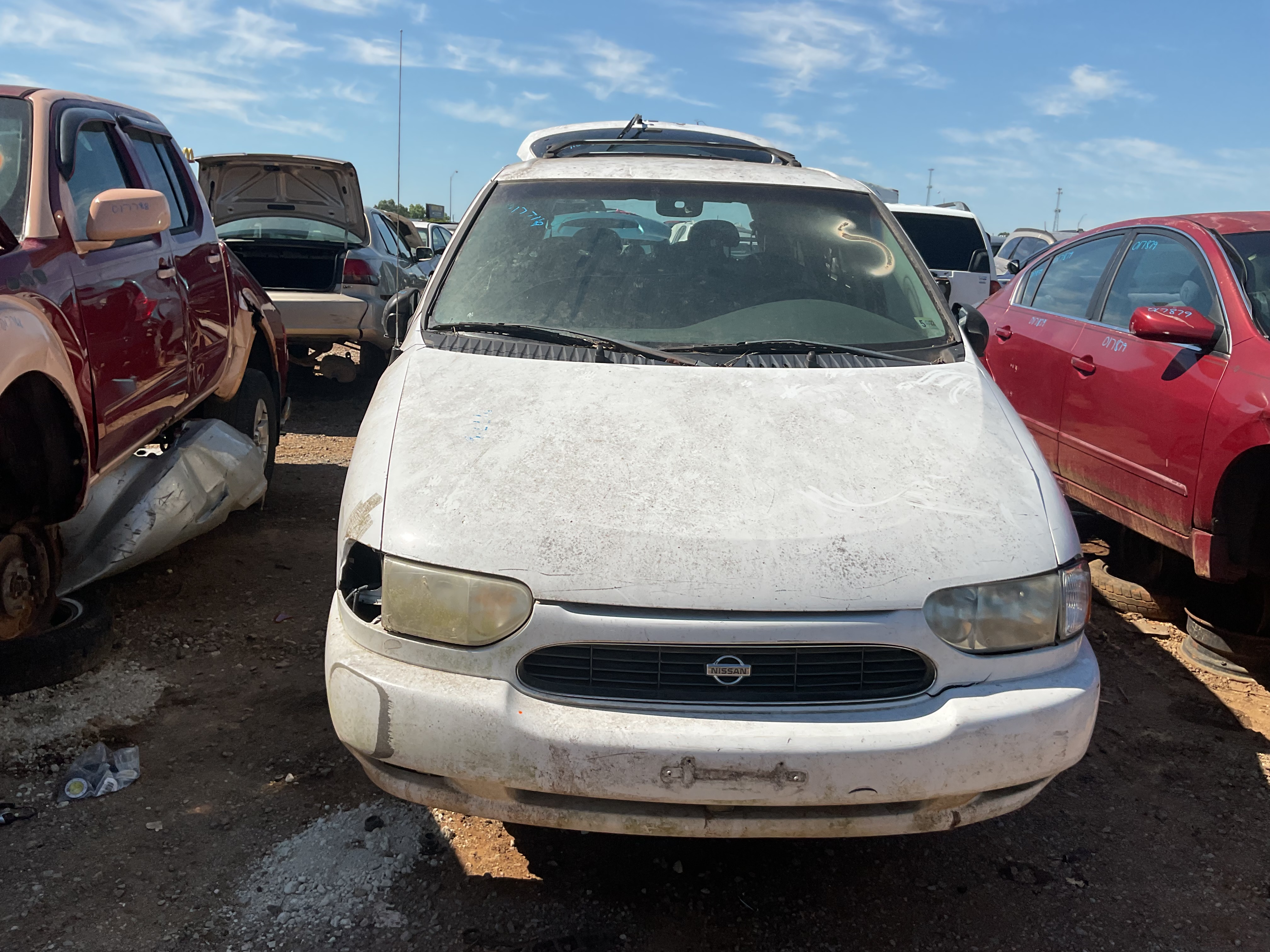 1999 NISSAN Quest
