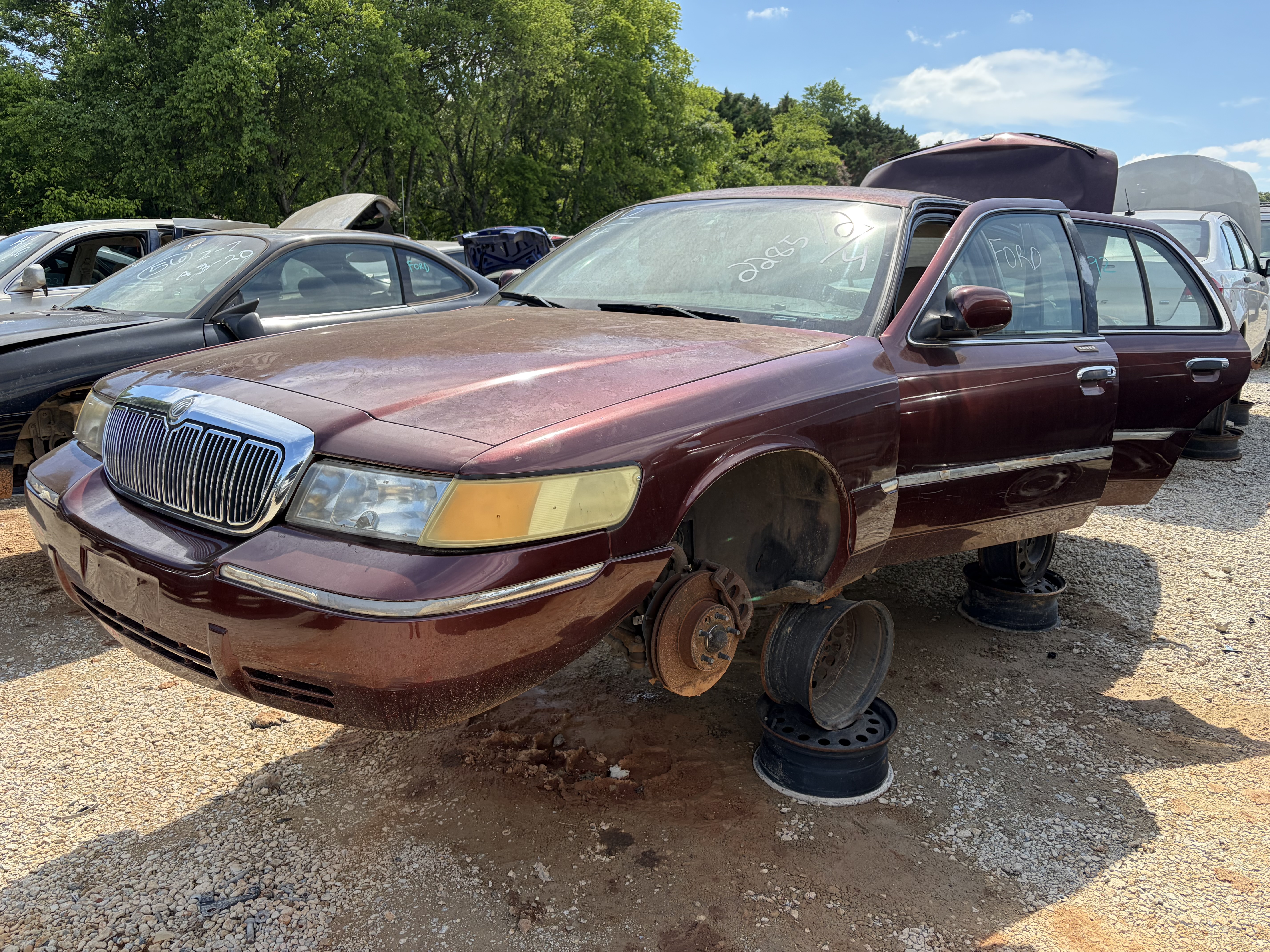 2001 MERCURY Grand Marquis