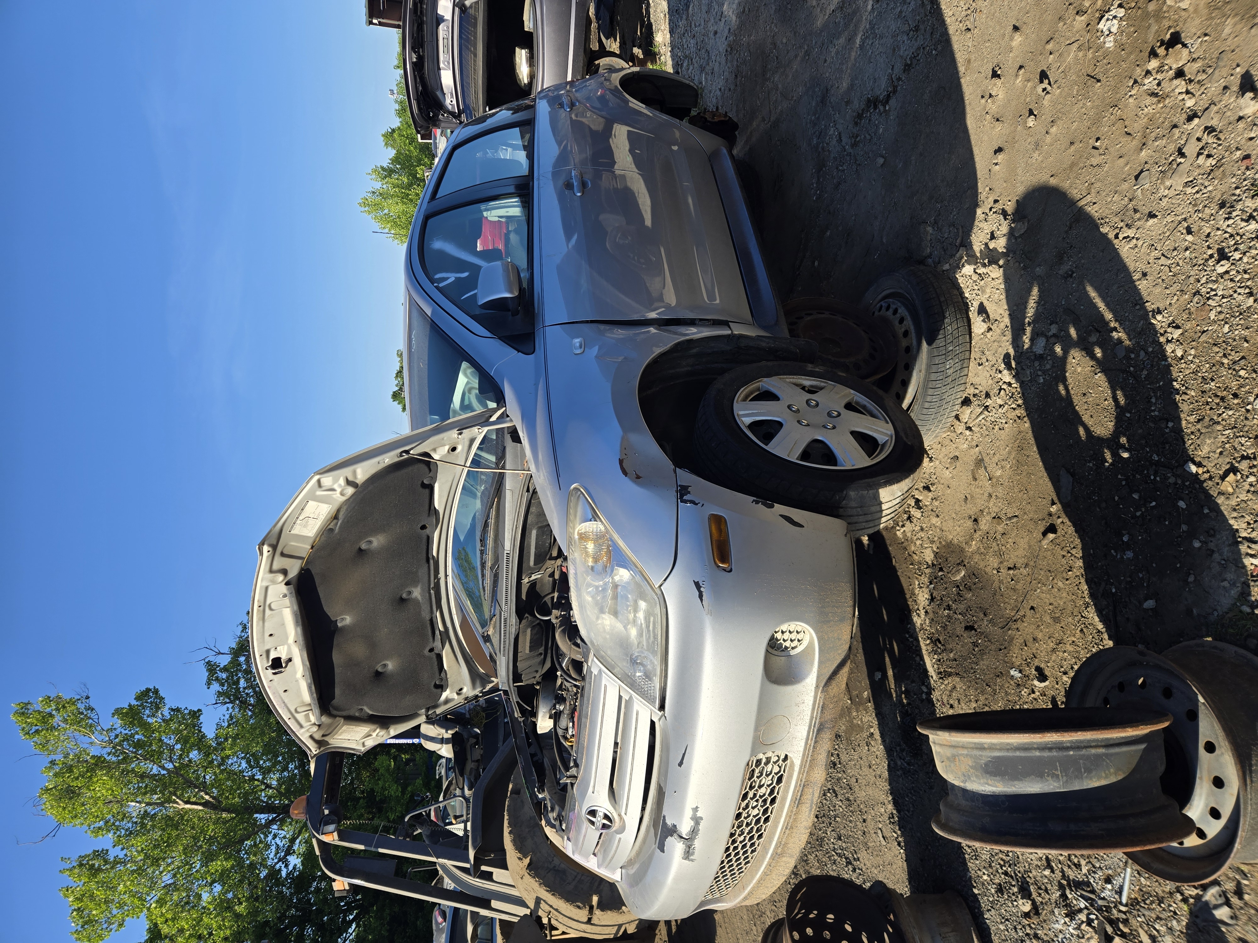 2004 TOYOTA Scion xA