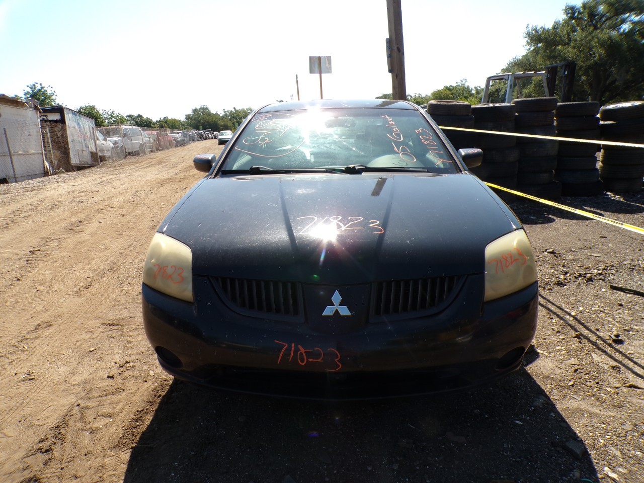 2005 MITSUBISHI Galant
