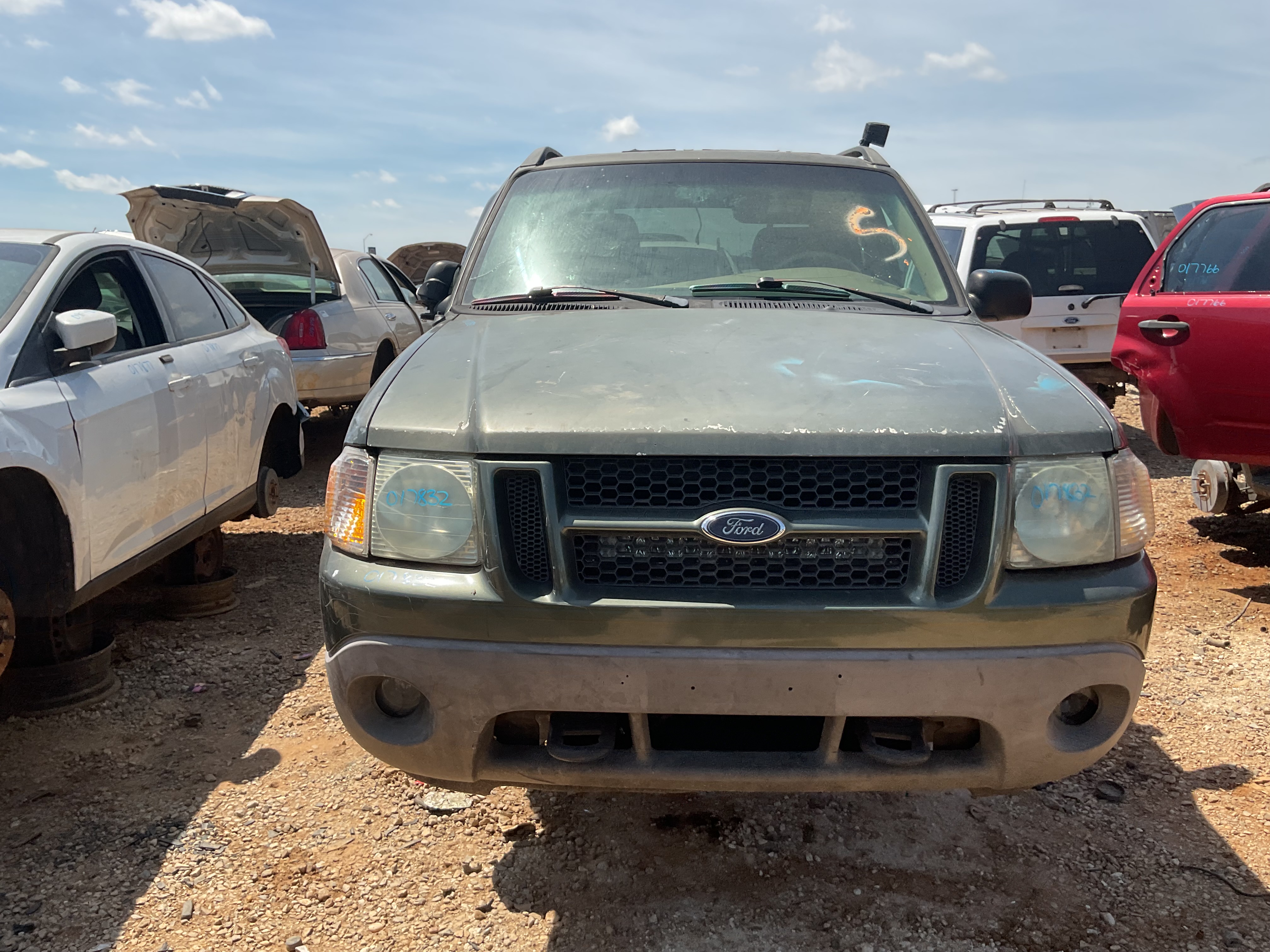 2002 FORD Explorer Sport Trac