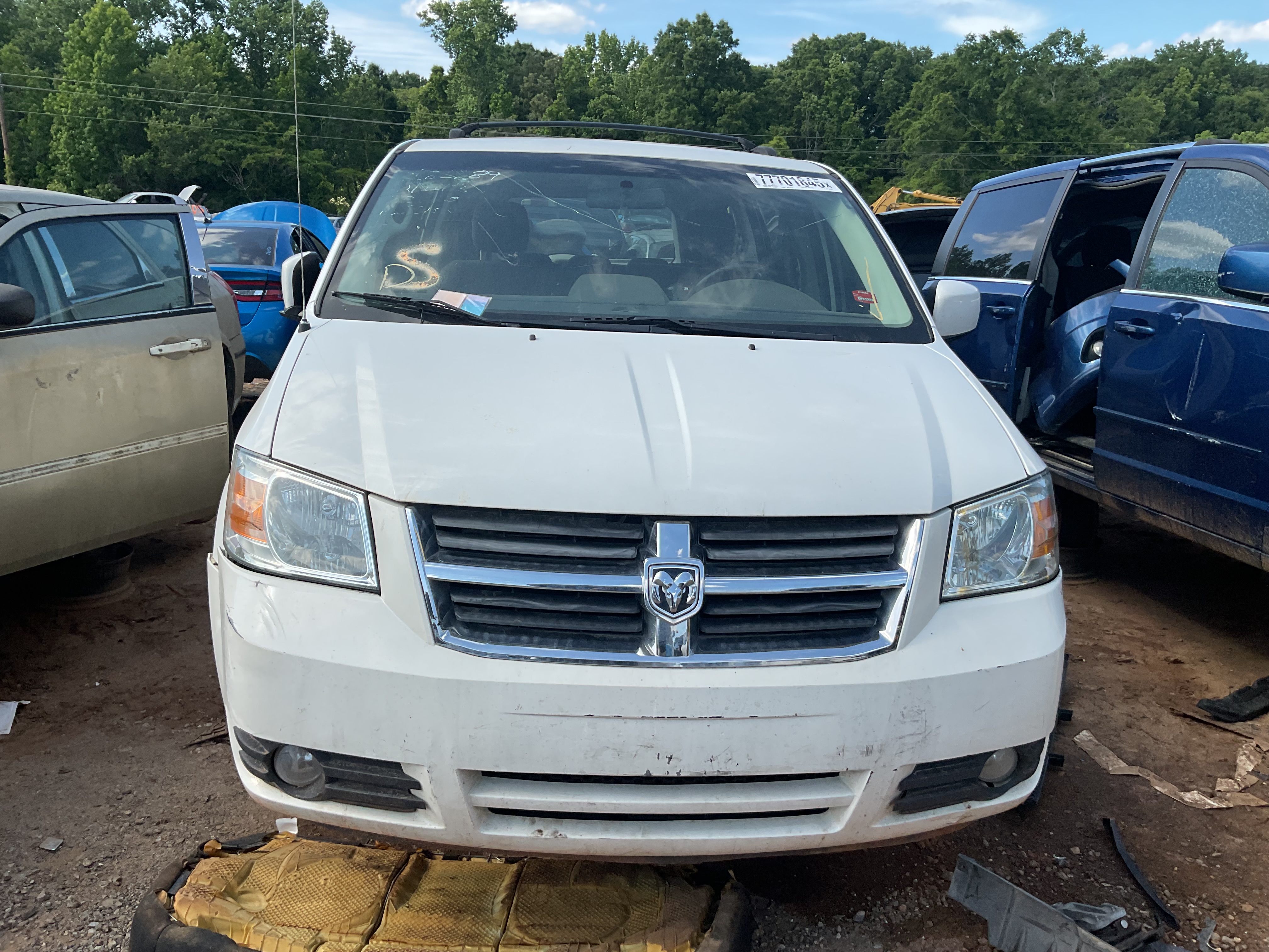 2010 DODGE Grand Caravan
