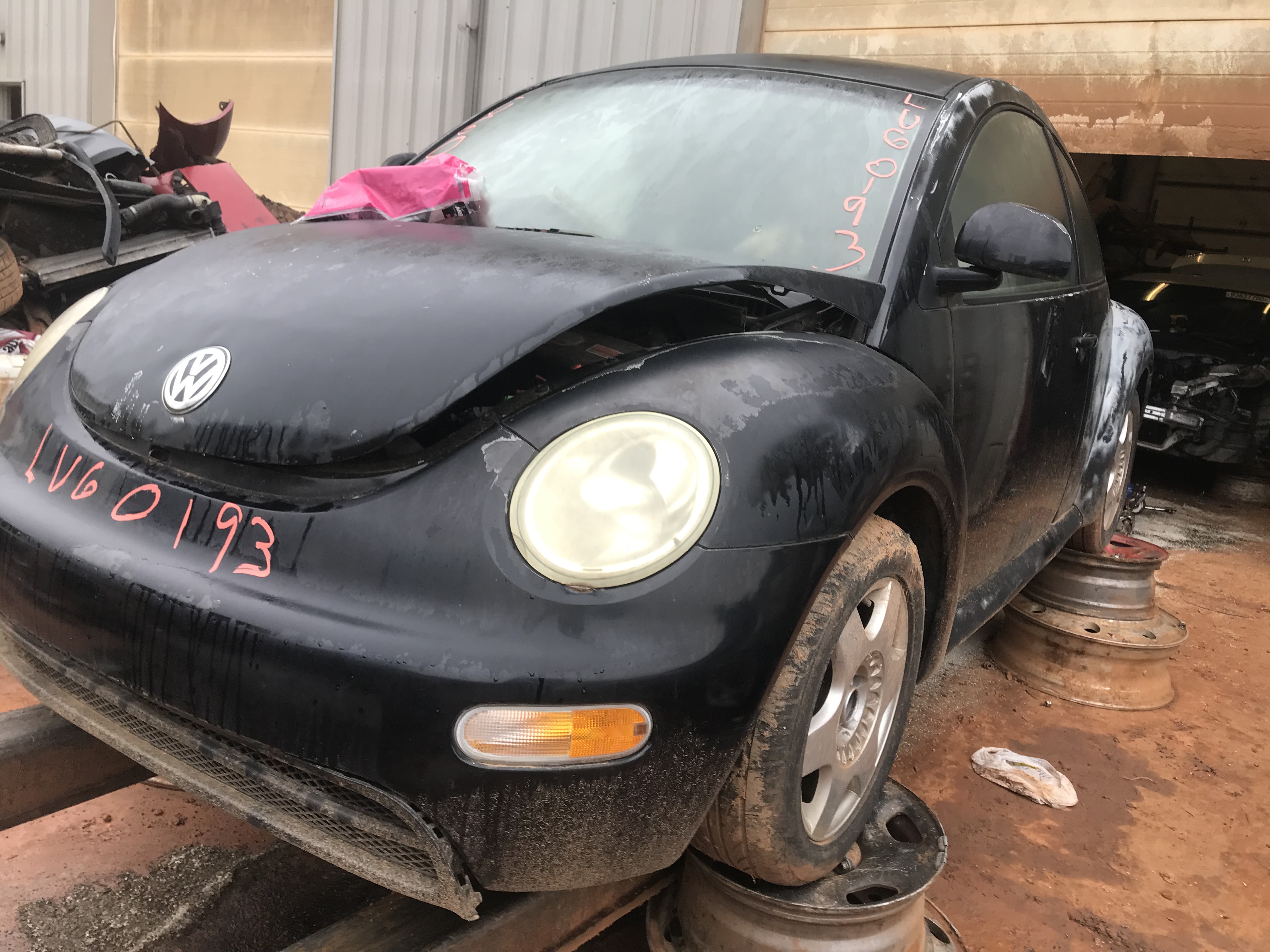 1998 VOLKSWAGEN Beetle