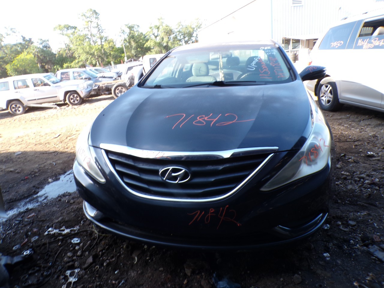 2011 HYUNDAI Sonata